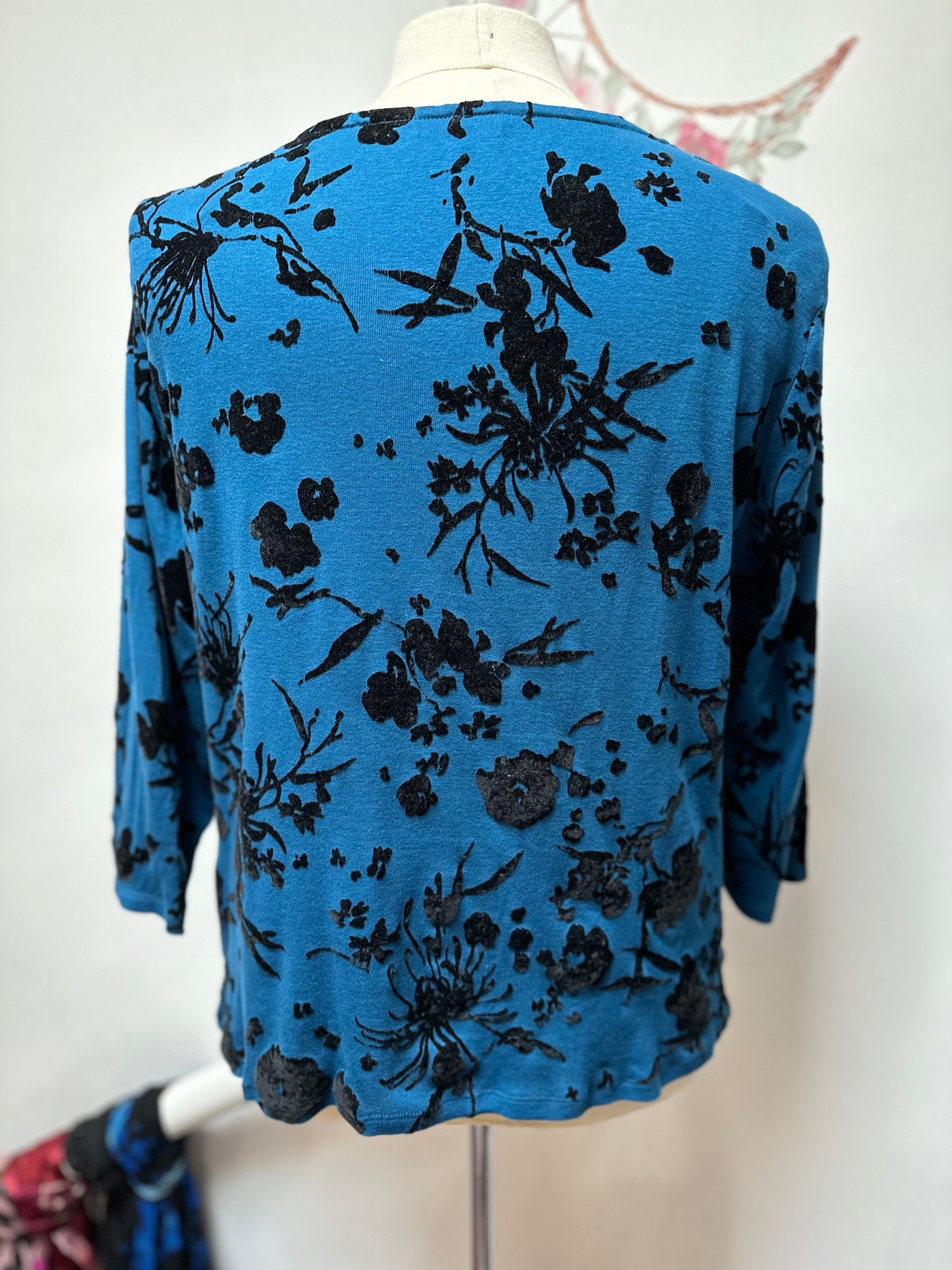 Maine Blue Top with Black Velvet Flowers, Size 20