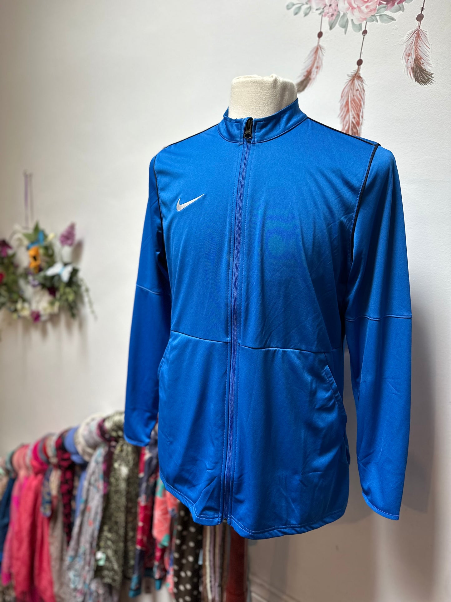 Nike Zip Up Size XL