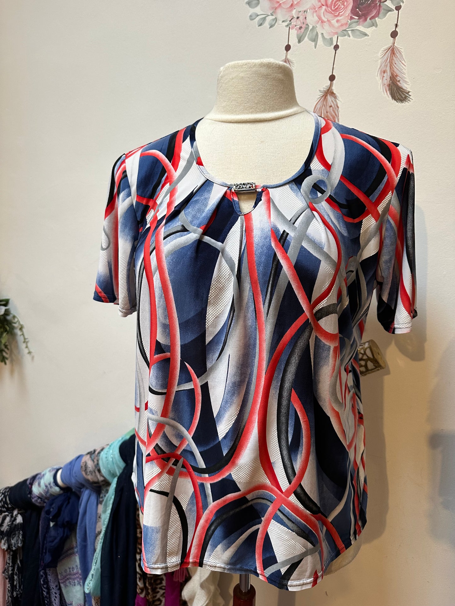 Ribbon Print Top Best Fit Size 20