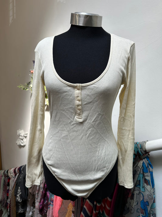 Pep & Co Cream Bodysuit Size M