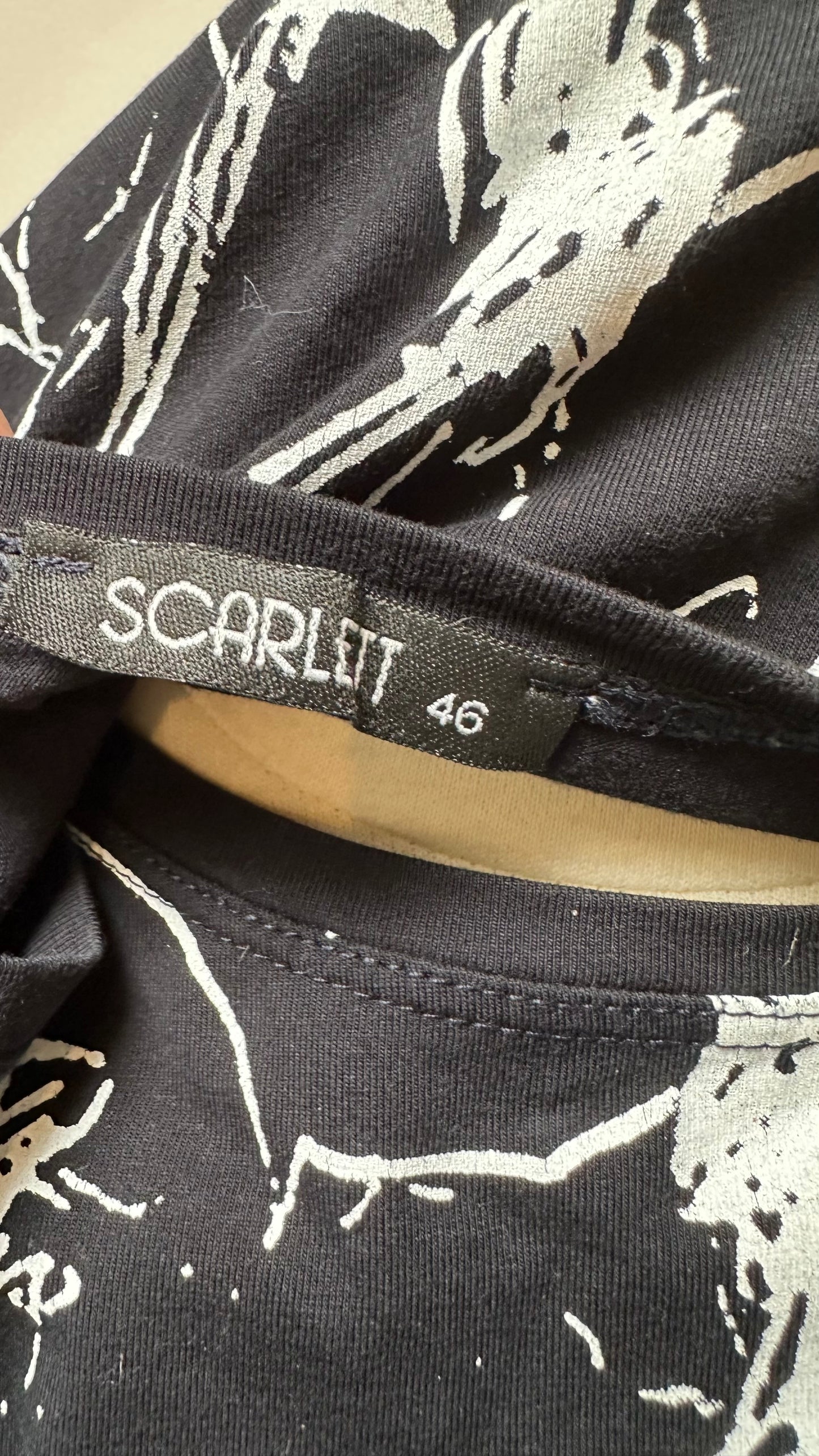 Scarlet 95% Cotton Top Best Fit Size  L