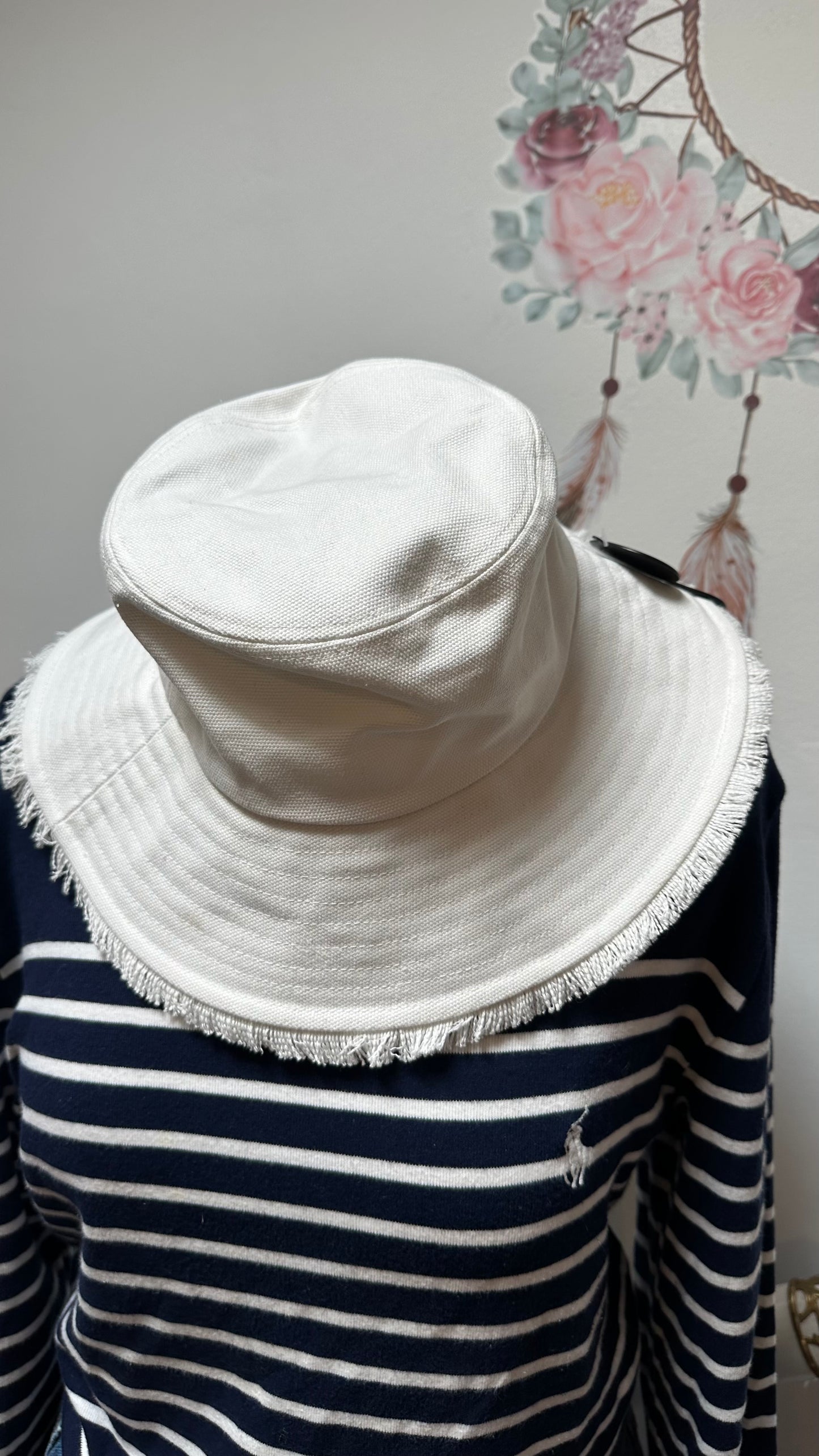 Dunnes White Fringe Hat 100% Cotton