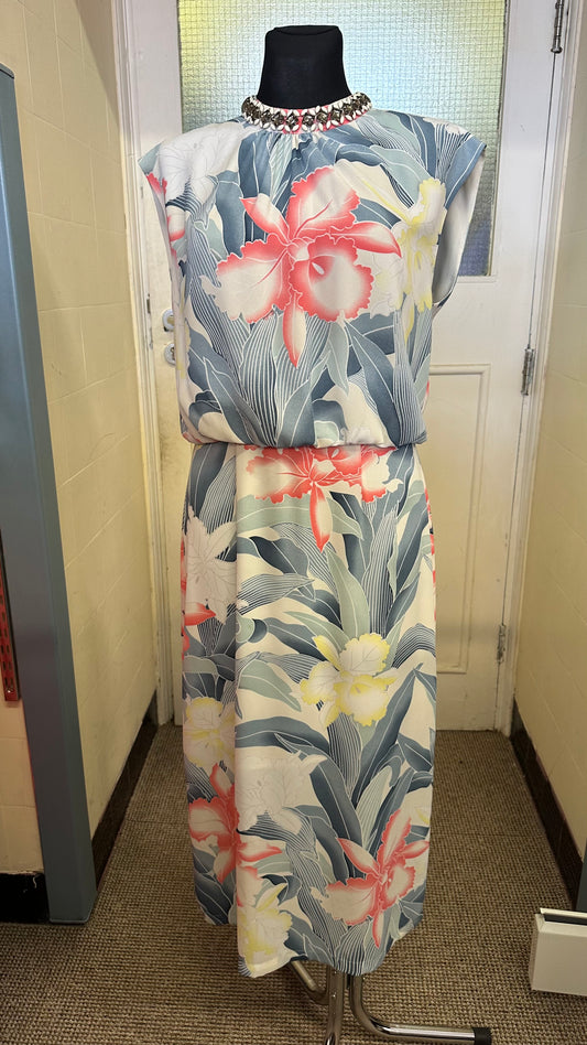 Oasis Pastel Floral Dress Size 12
