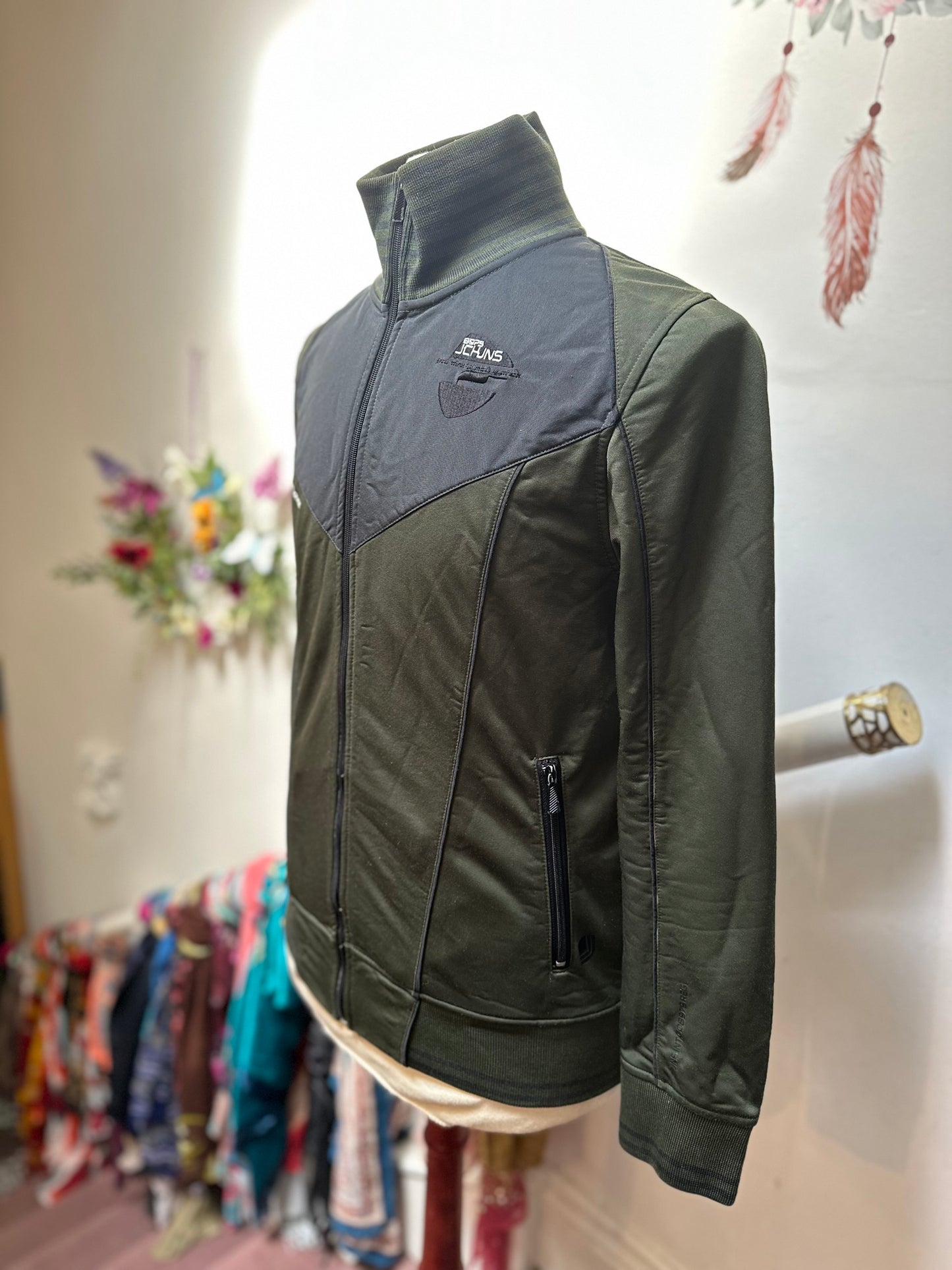 Jack & Jones Green Jacket Size M Minor Pilling (see last Photo)