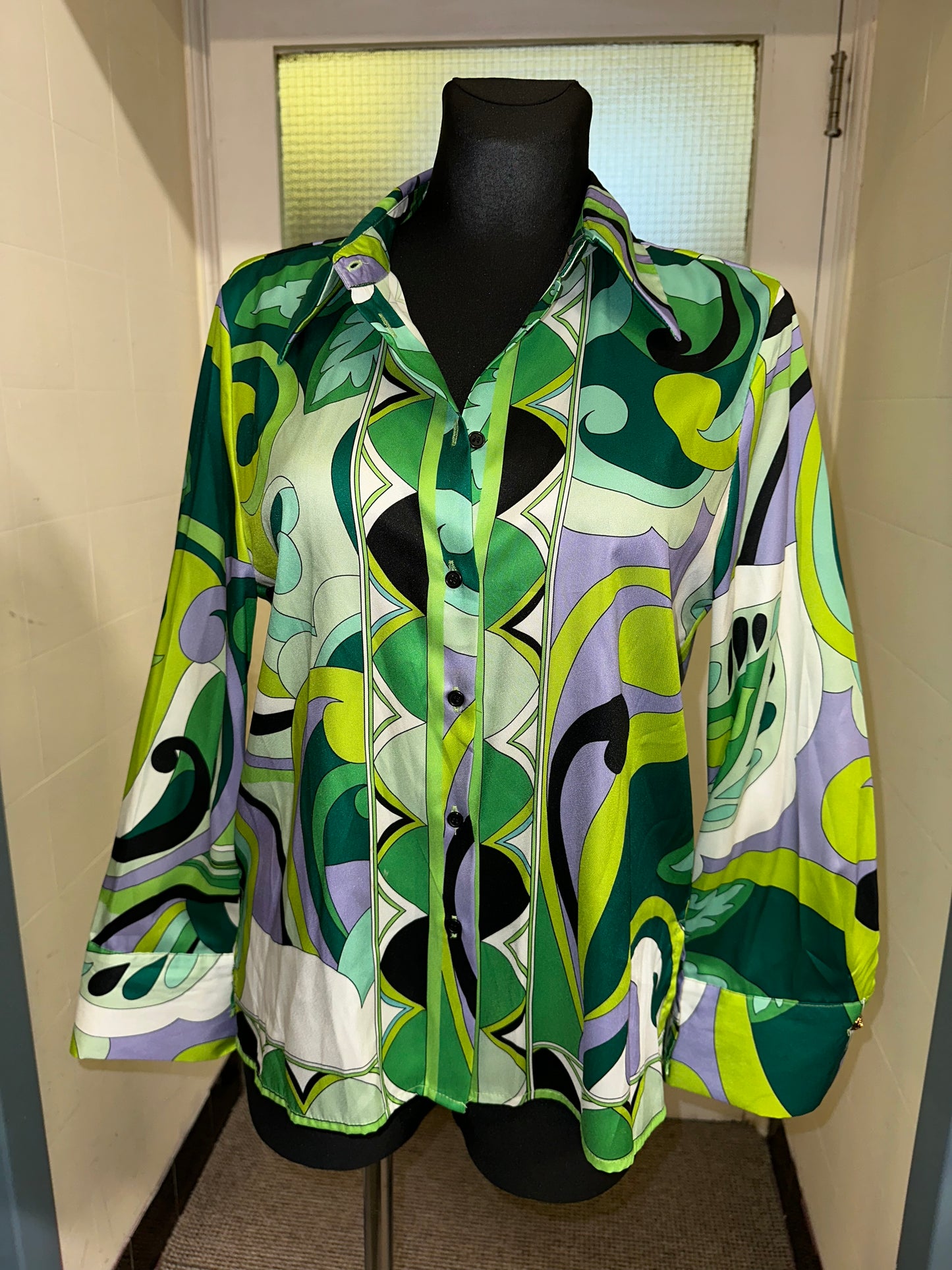 Green & Lavender Bokd Print Blouse Size S