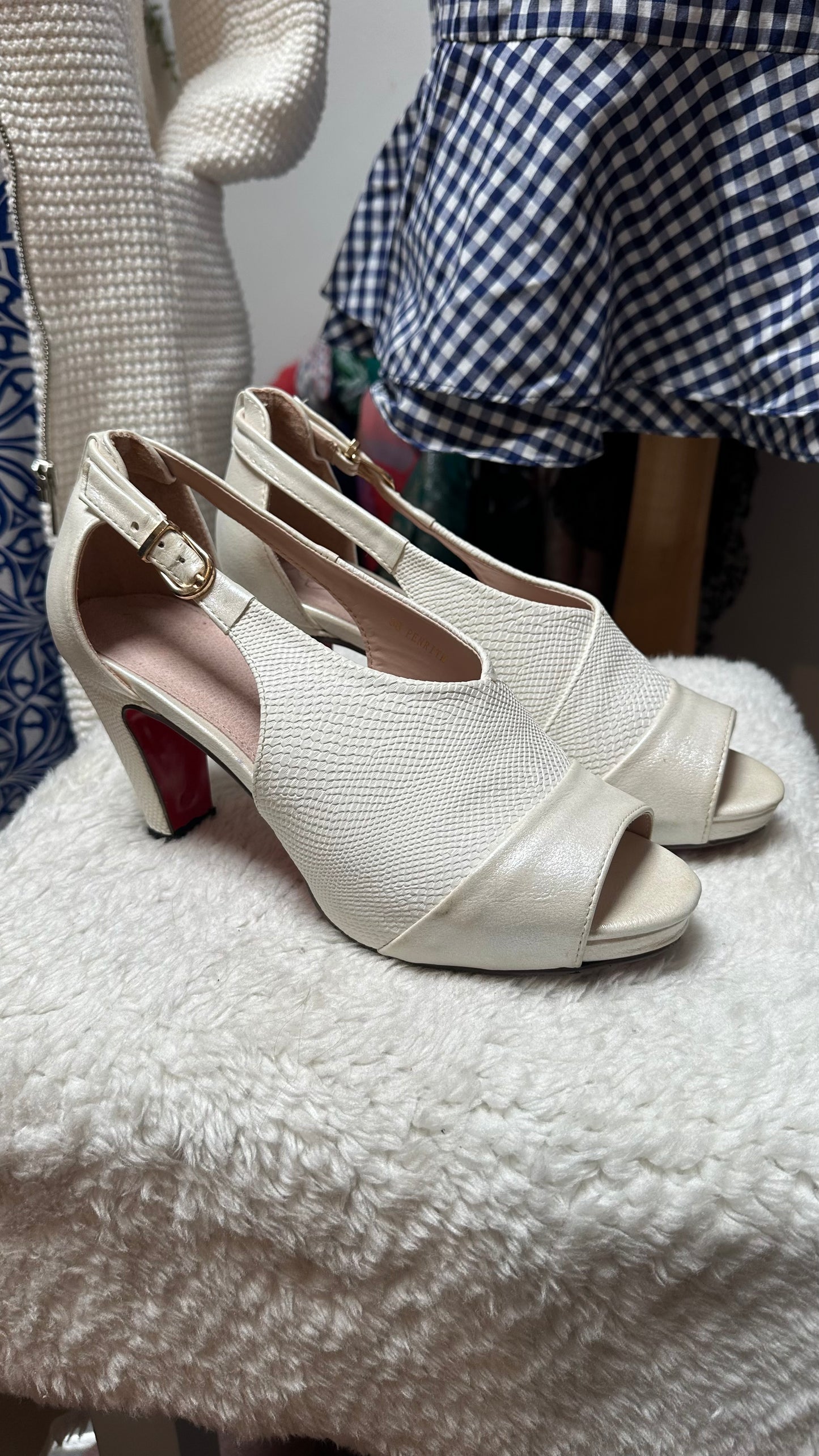 Kate Appleby Pearl Peeptoes Size 38
