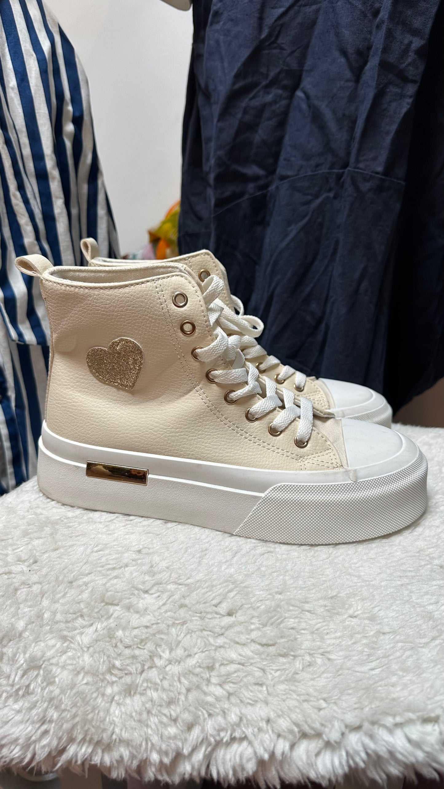 Cream Heart High Top Trainers Size 6.5
