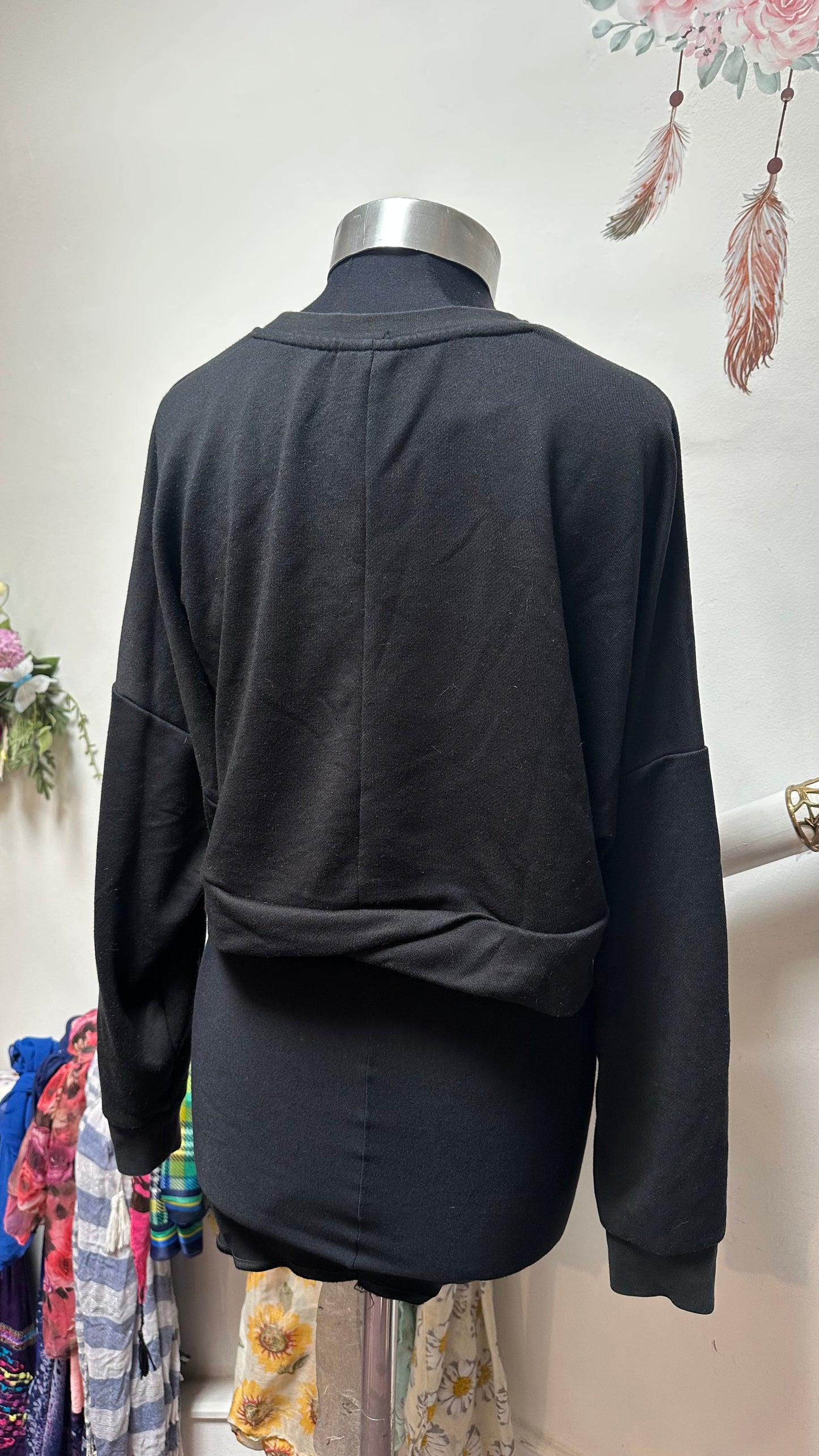 Adidas Cropped Sweater Size 8/10