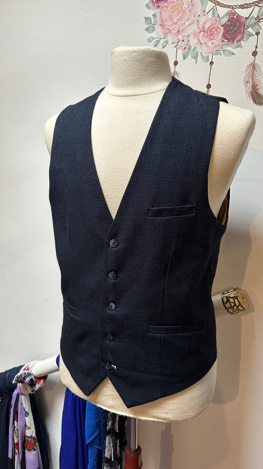 Cavani Waistcoat Size 50R