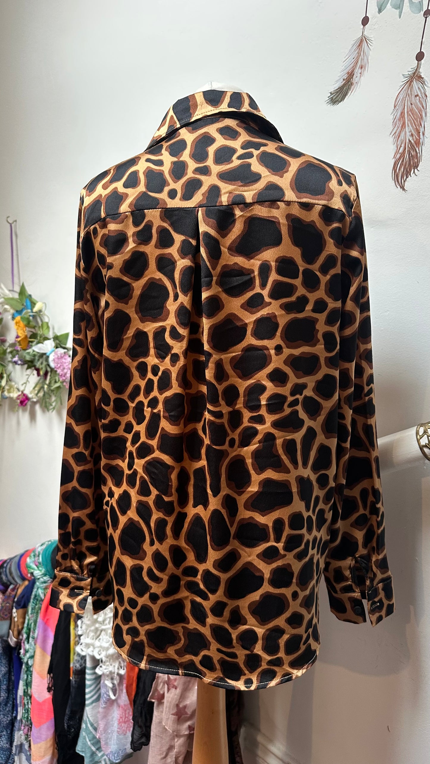 Elli White Leopard Print Blouse Size M