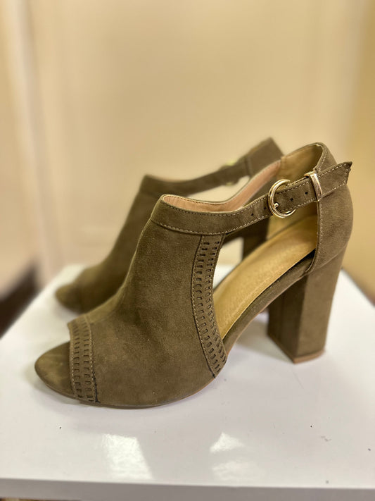 New Look Khaki Block Heel Sandals, Size 6