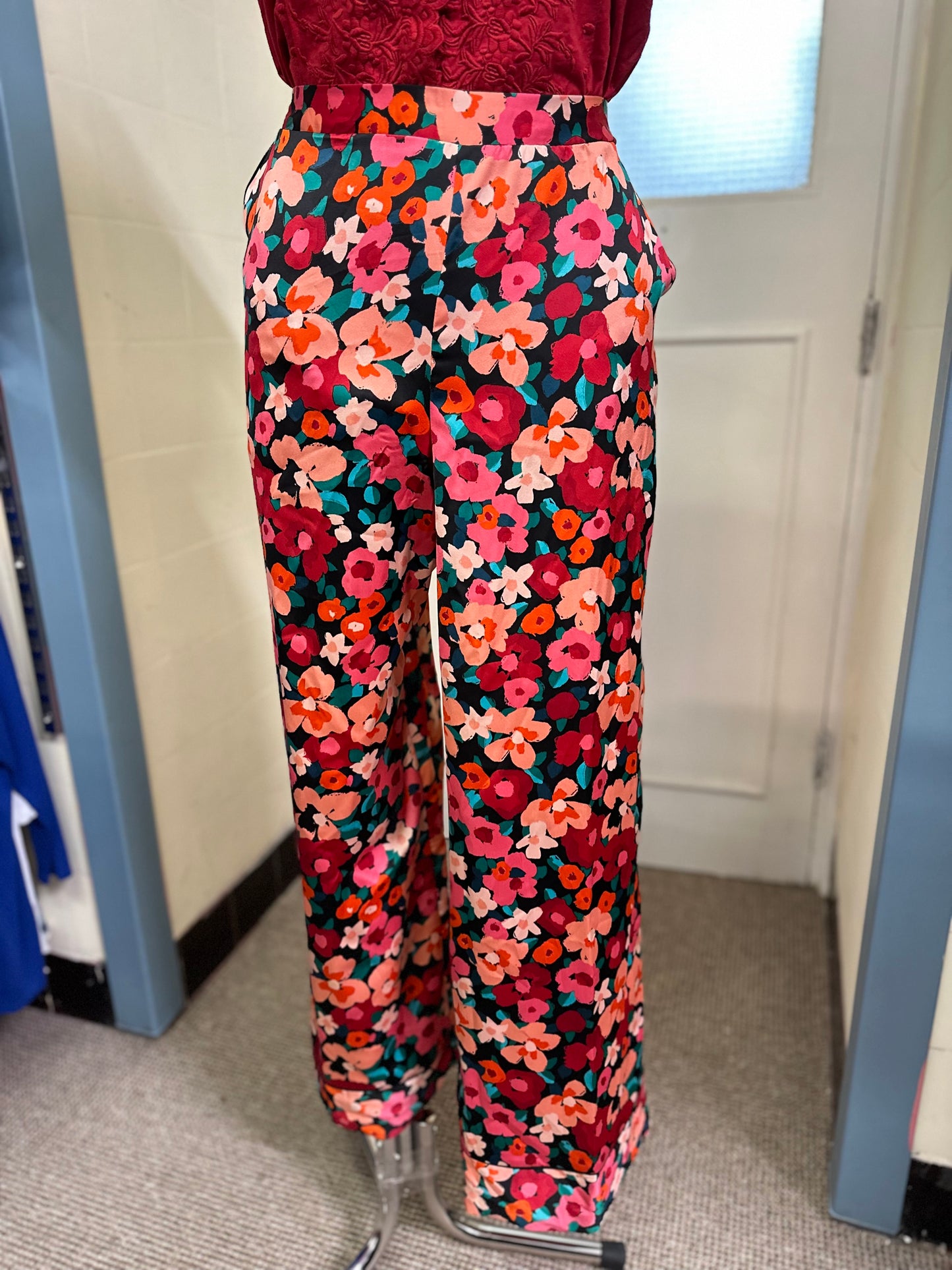 Primark Floral Trousers New with Tags Size M