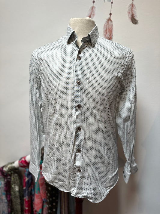 6th Sense Shirt Size M