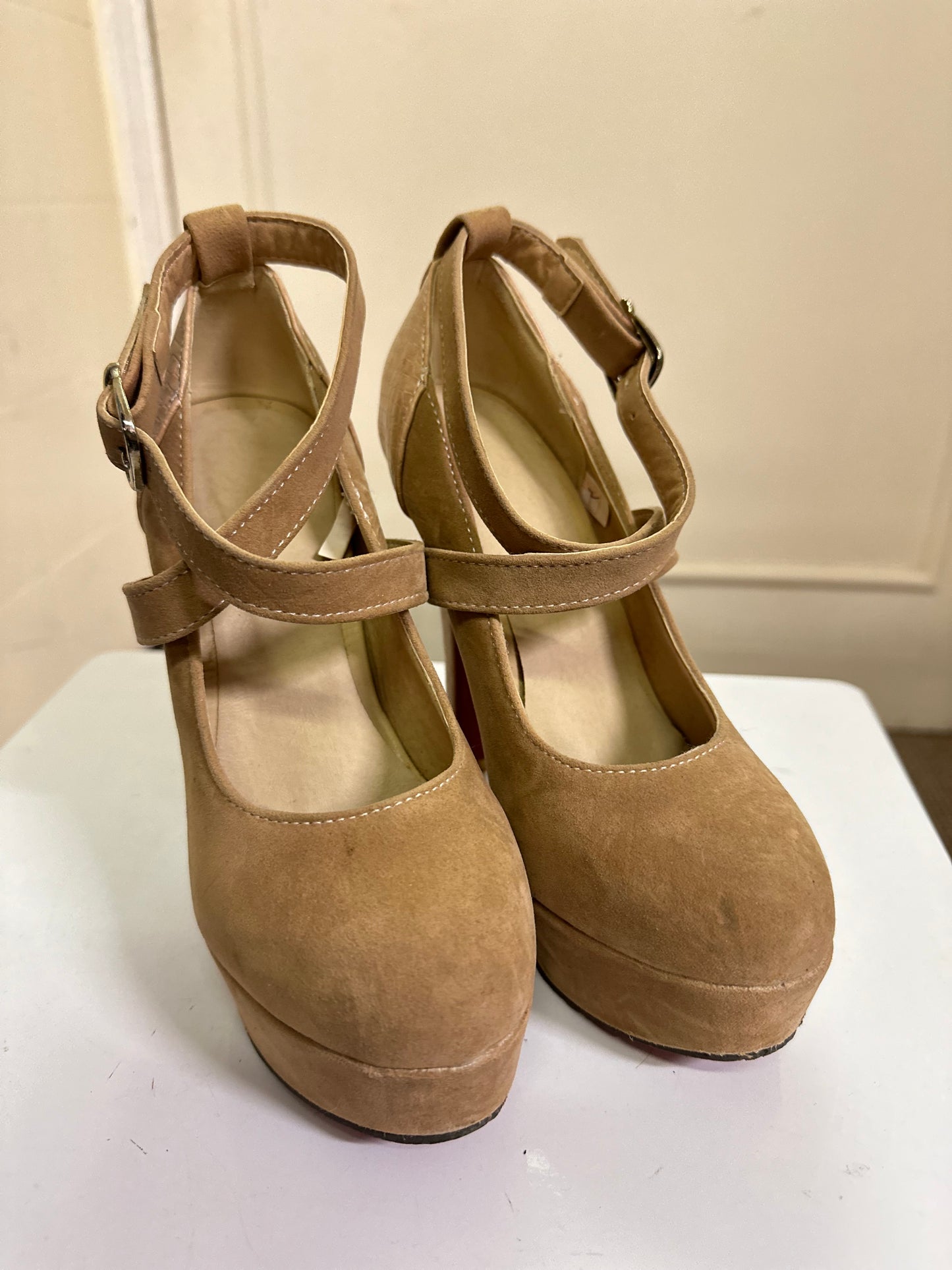 Nude Platforms, Size 2