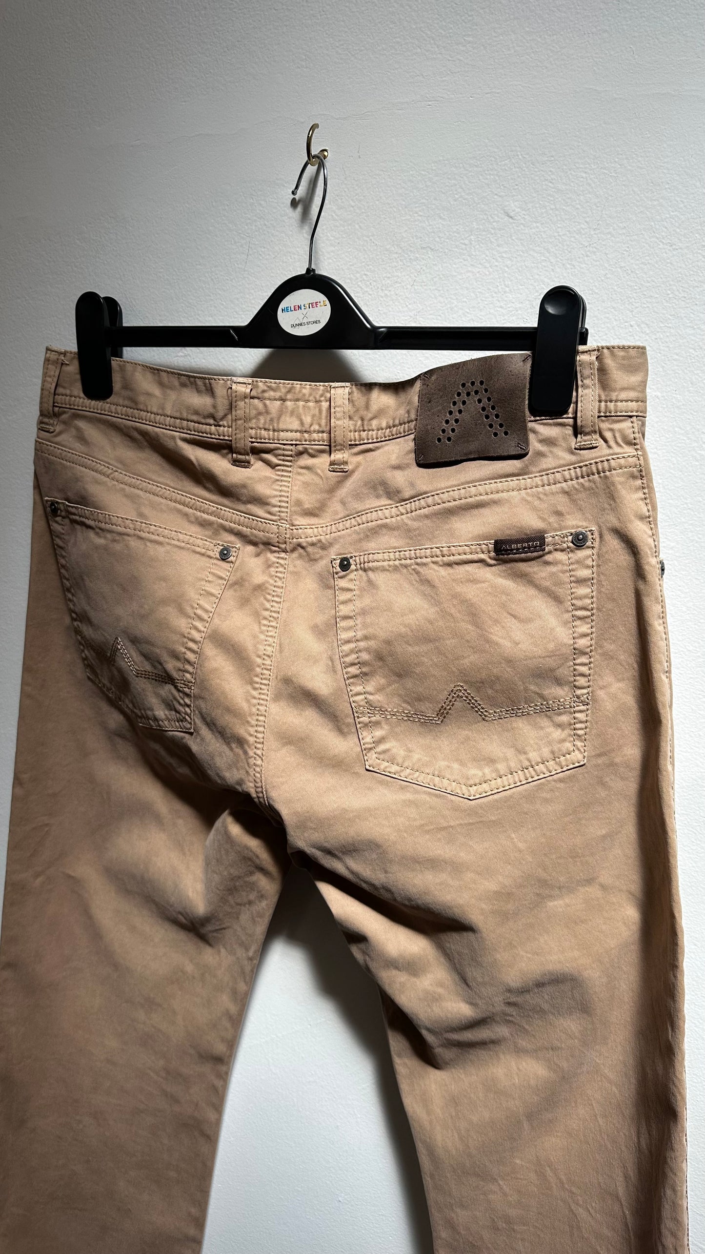 Alberto Beige 34” x 32” Jeans