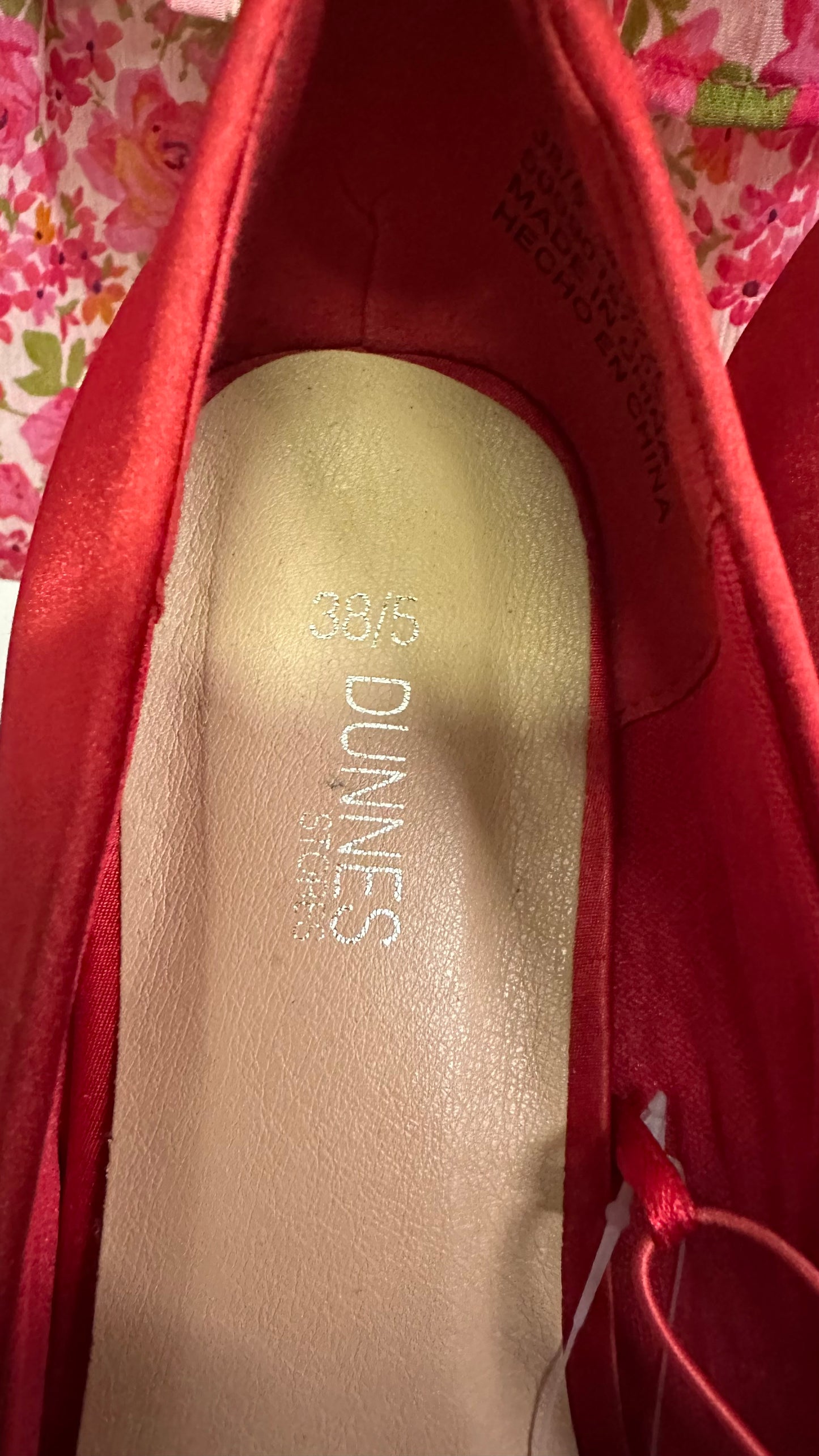 Dunnes Red Bow Sparkle Heels New without Tags Size 5