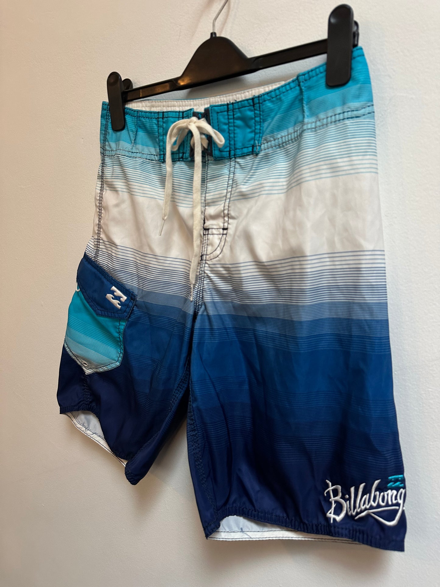 Billabong Boardshorts Size S or Junior XL