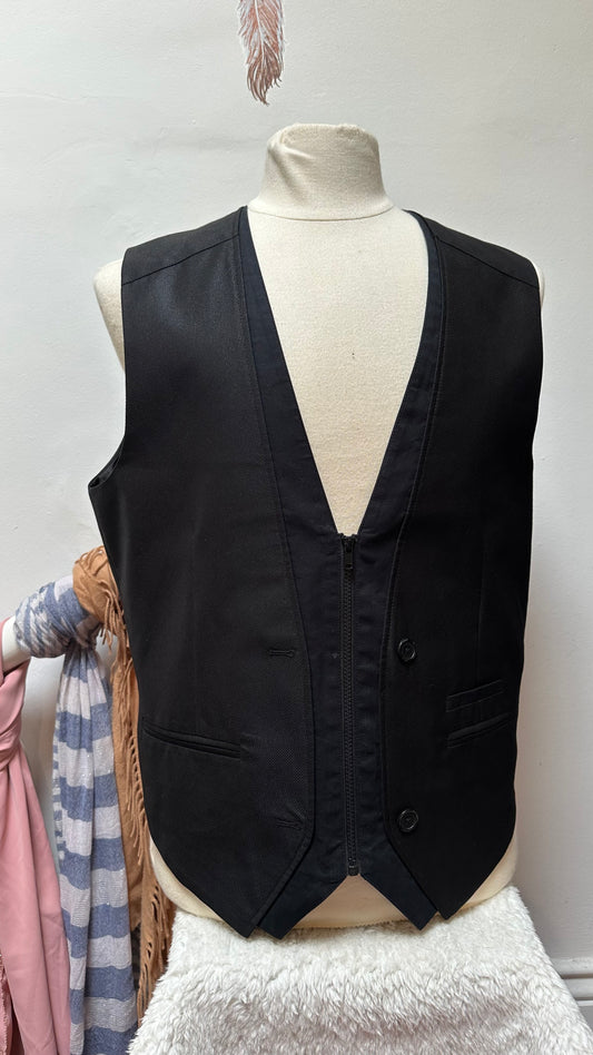 Designer Guess Men’s Vest Size XL