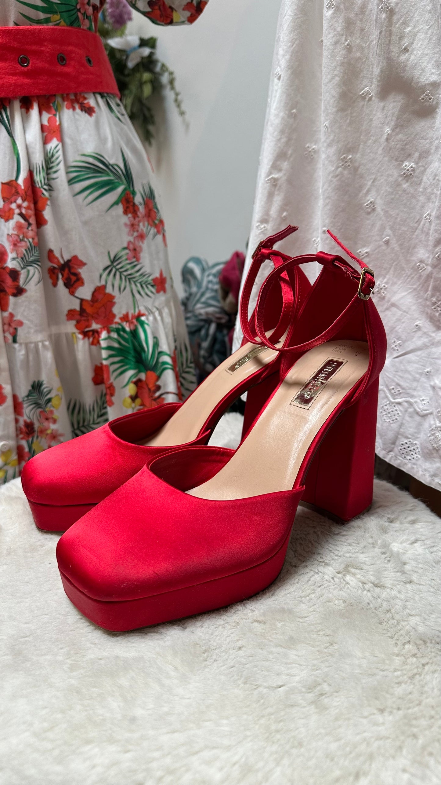 Primark Red Satin Platforms Size 7 (Small Mark on tie, see last photo)