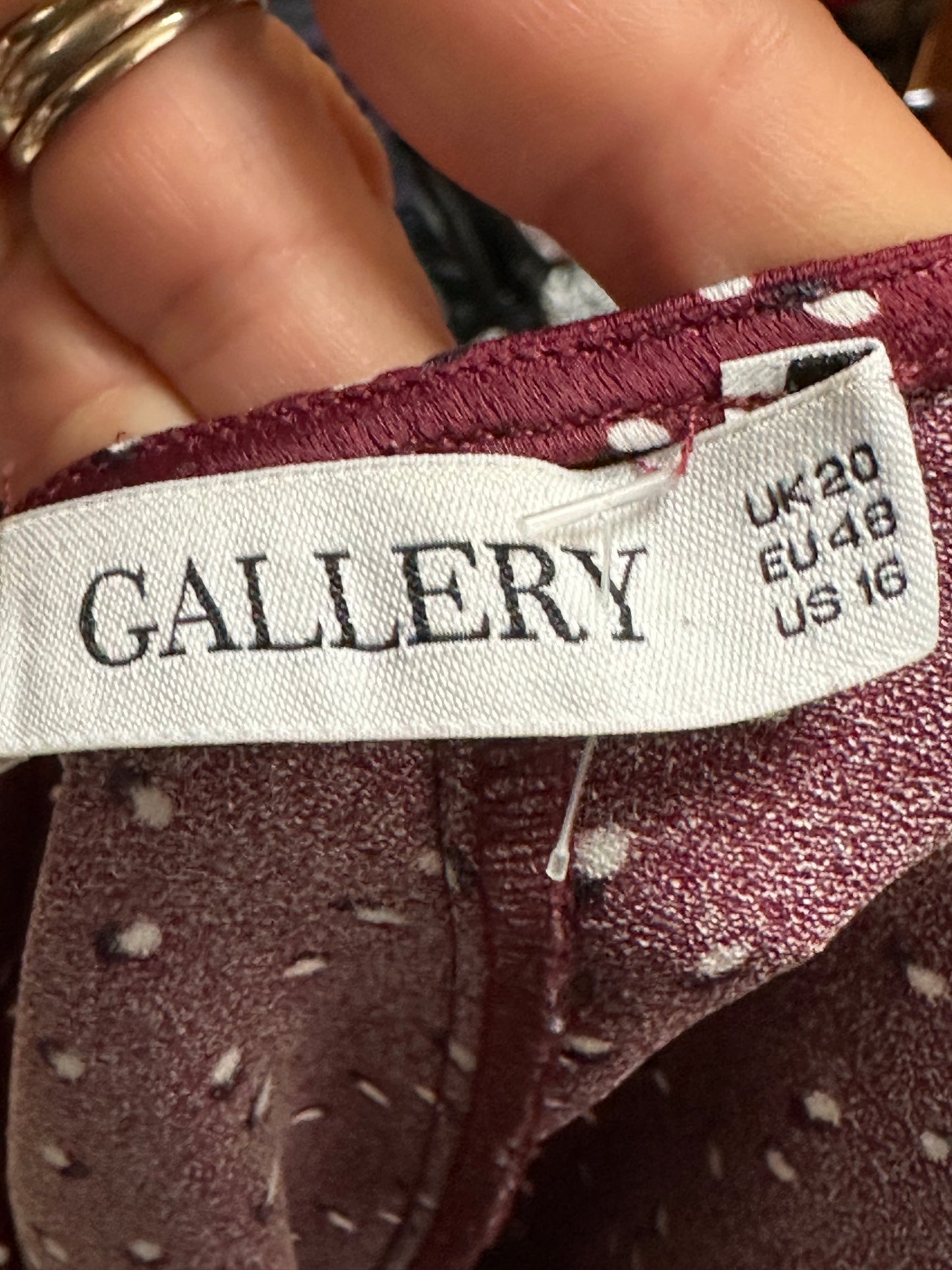 Gallery Burgundy Satin-like Top Size 20