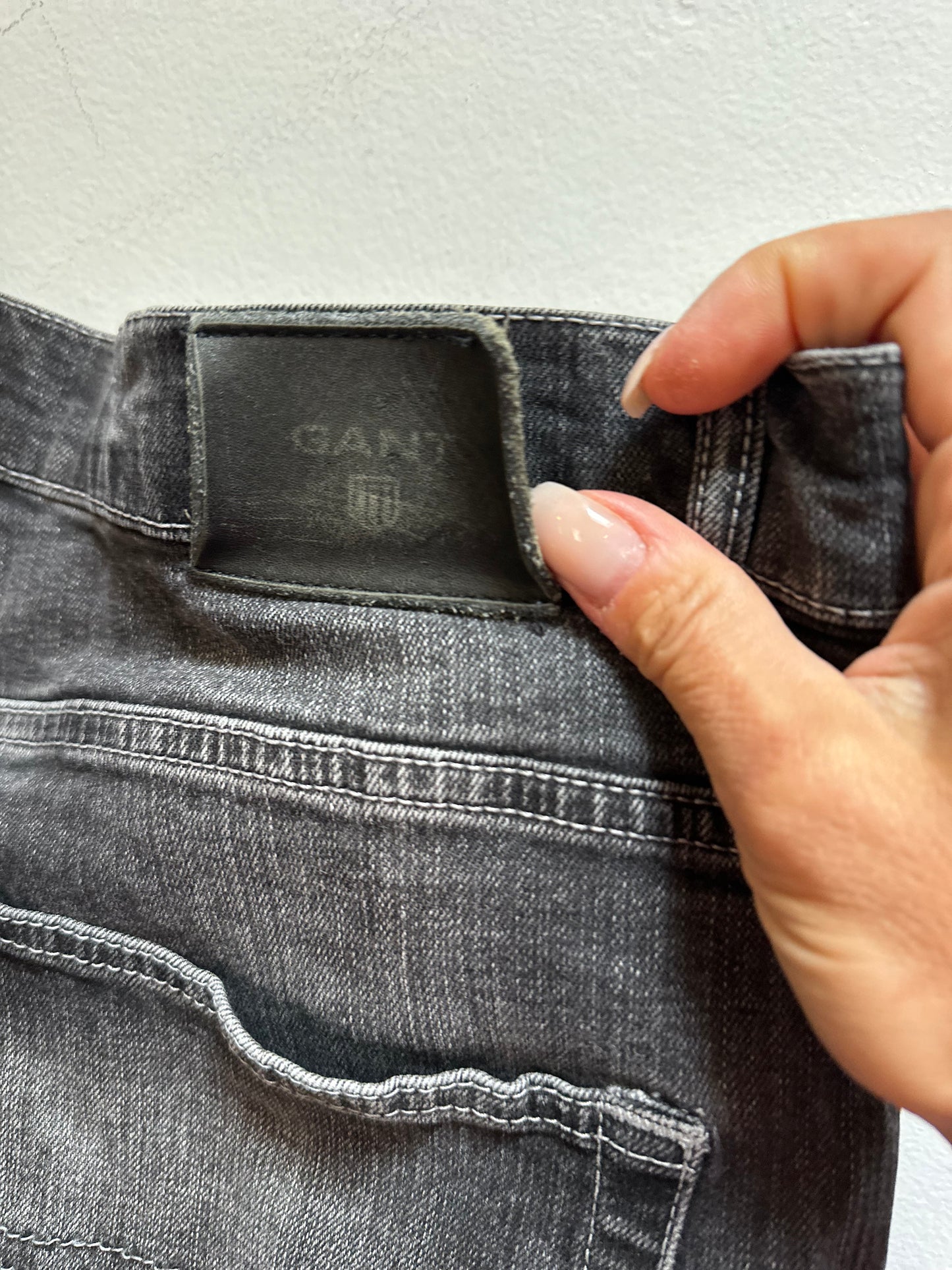 Designer Gant Jeans Size 38/32 Leather Label on rear needs a stitch