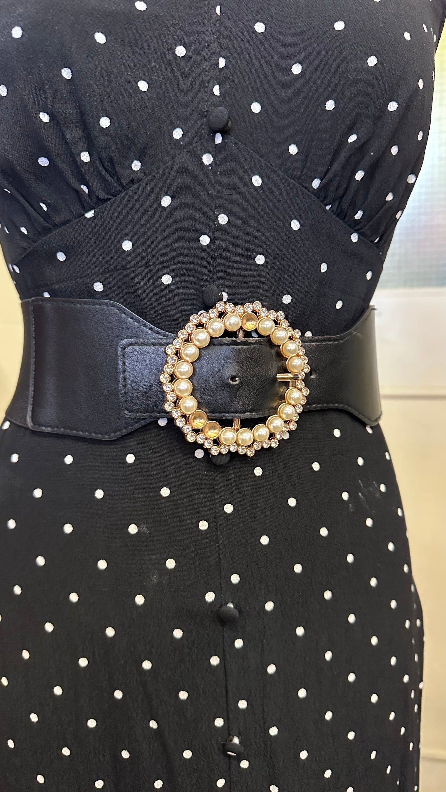 Pearl Buckle Waist Belt (few “pearls” missing, see last photo)