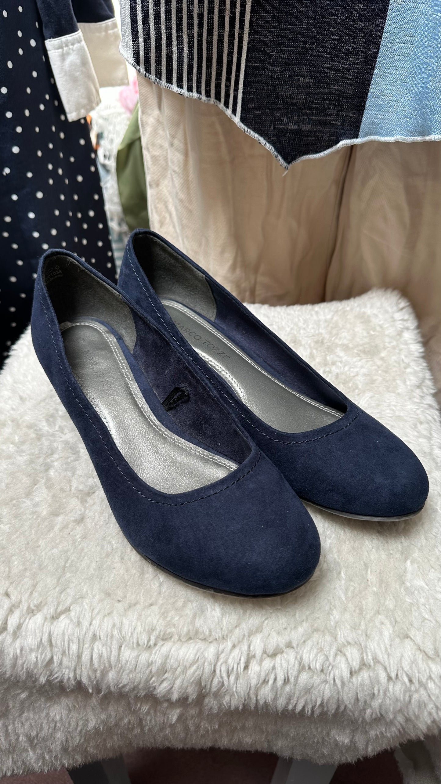 Marco Tozzi Navy Wedge Shoes Size 6 (EU 39)