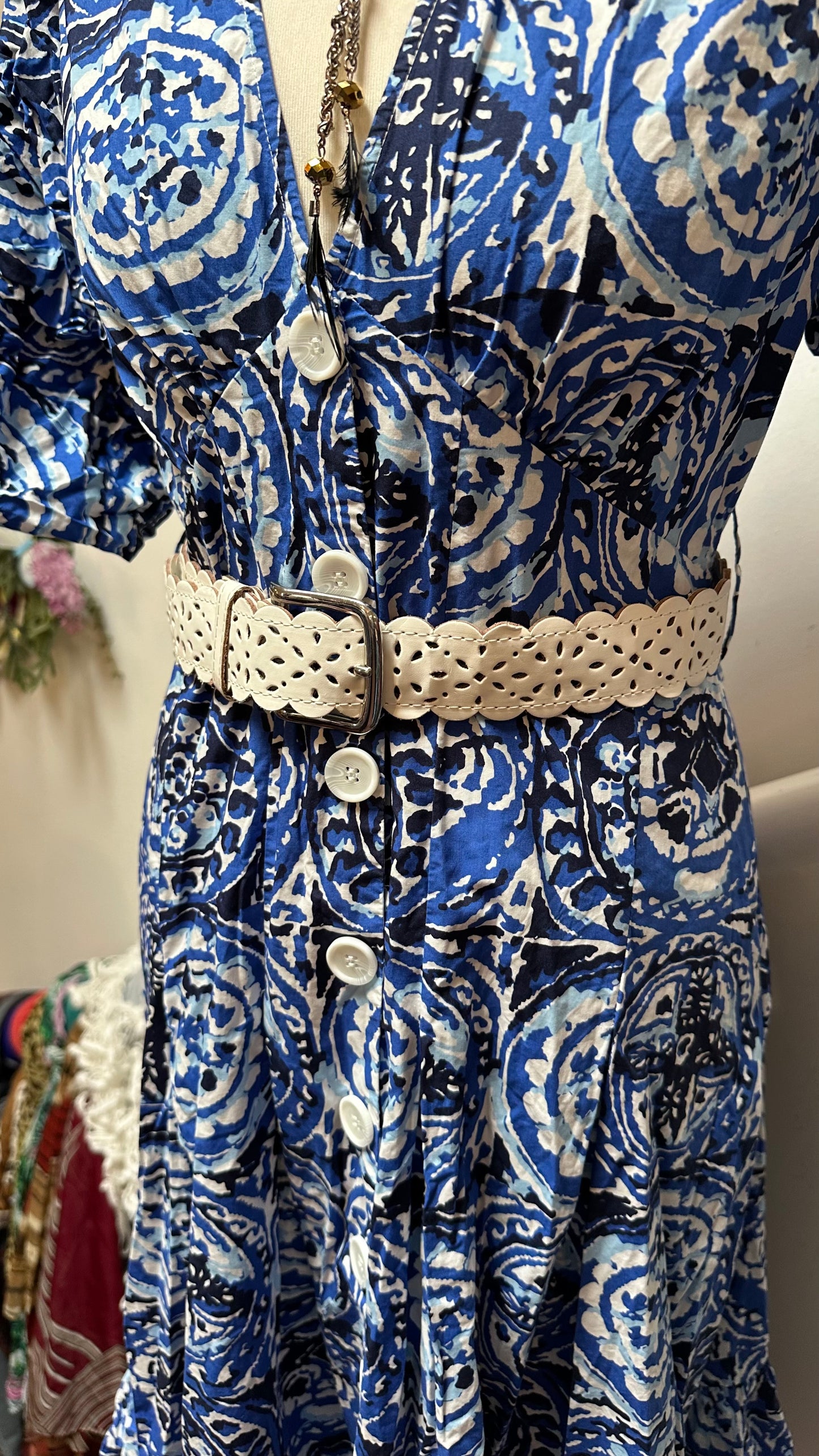 Cut-Out Scallop Belt Size S/M