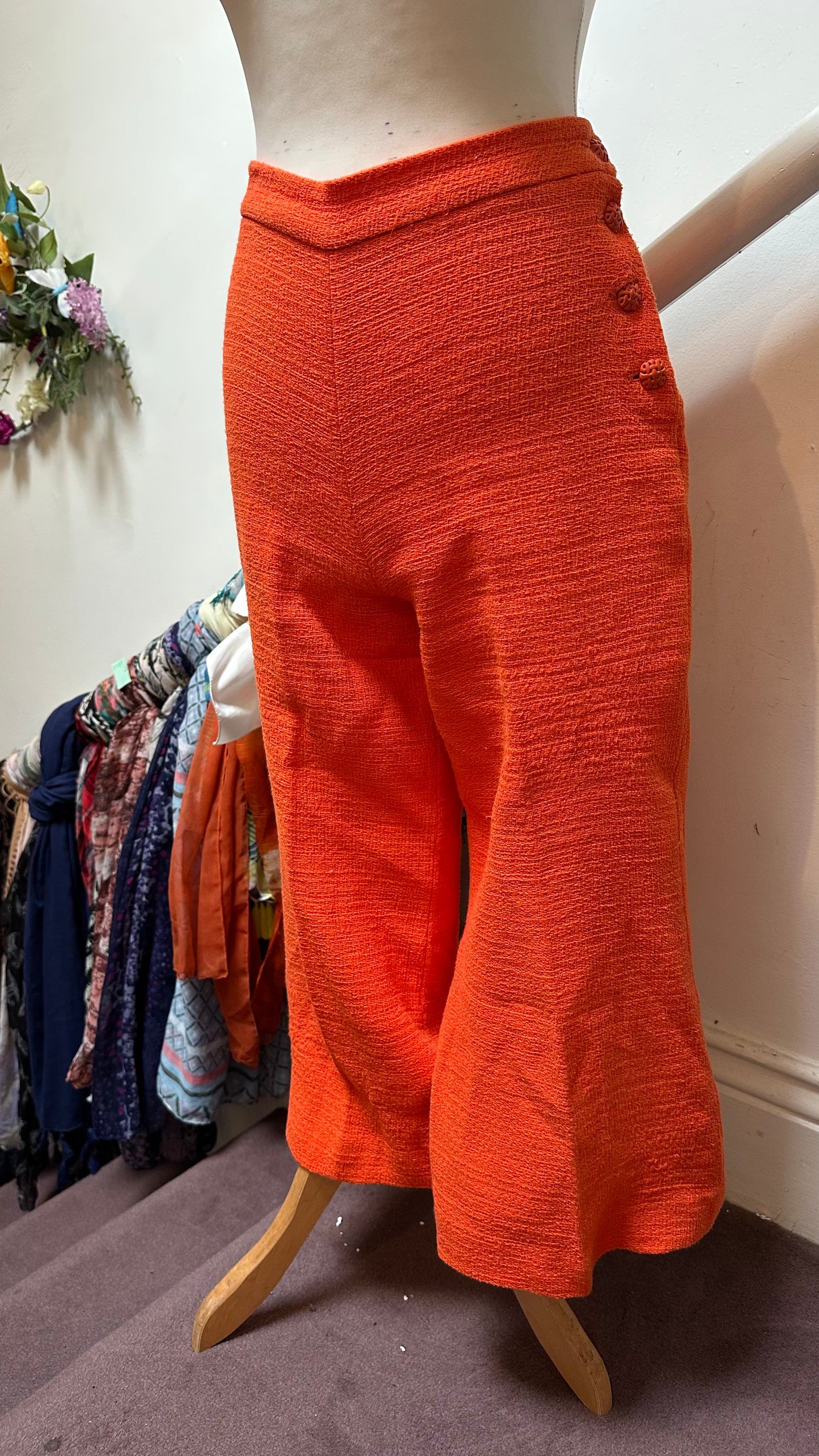 Zara Cropped Orange Trousers Size M