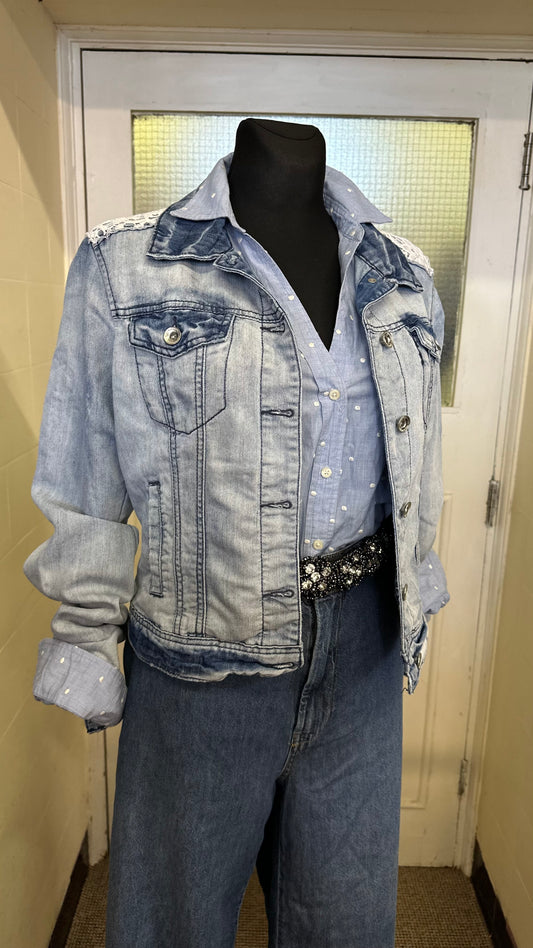 Stradivarius Faded Denim Jacket with Lace Detail Size L but small fitting