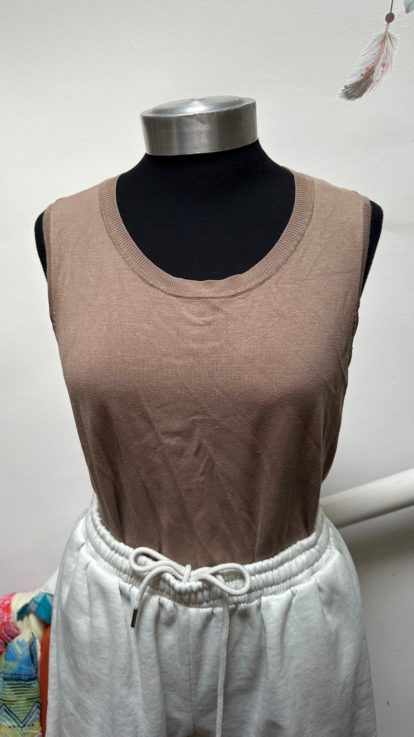Designer August Silk Pretty 2 Piece Set Size L with 34% Silk