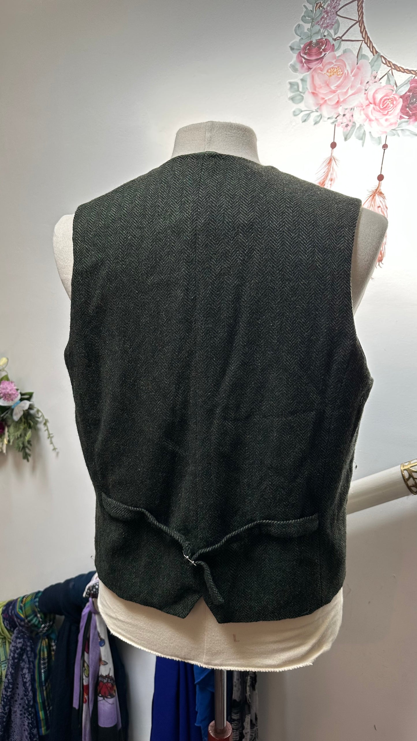 Emerald Isle Waistcoat Size 46 (L/XL)