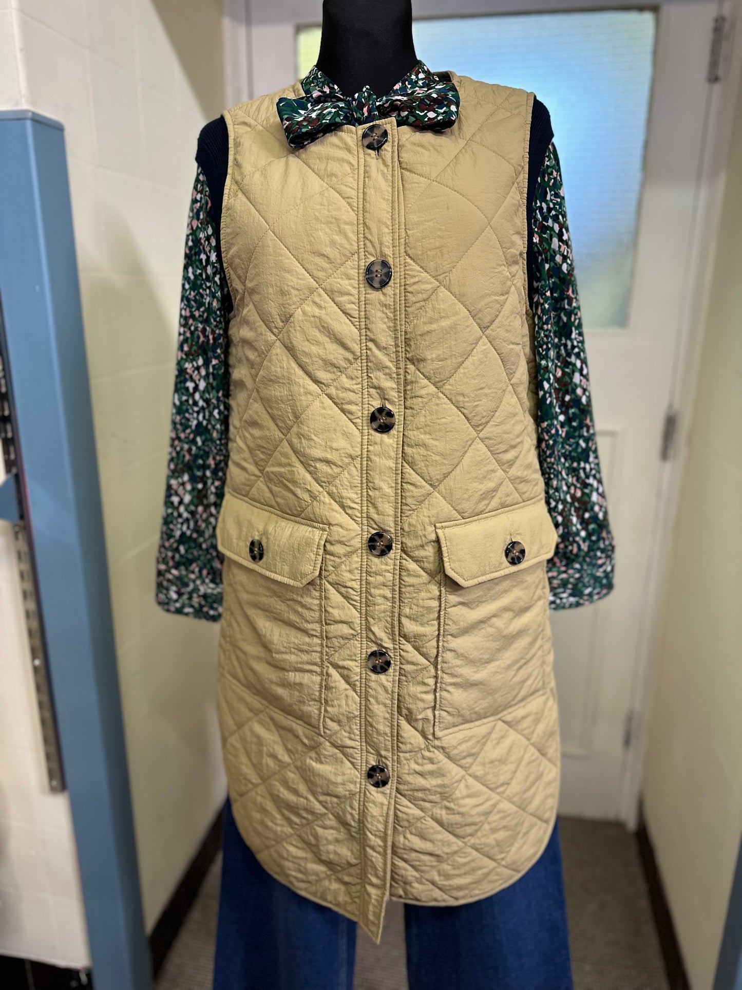 Vila Beige Gillet Size 12