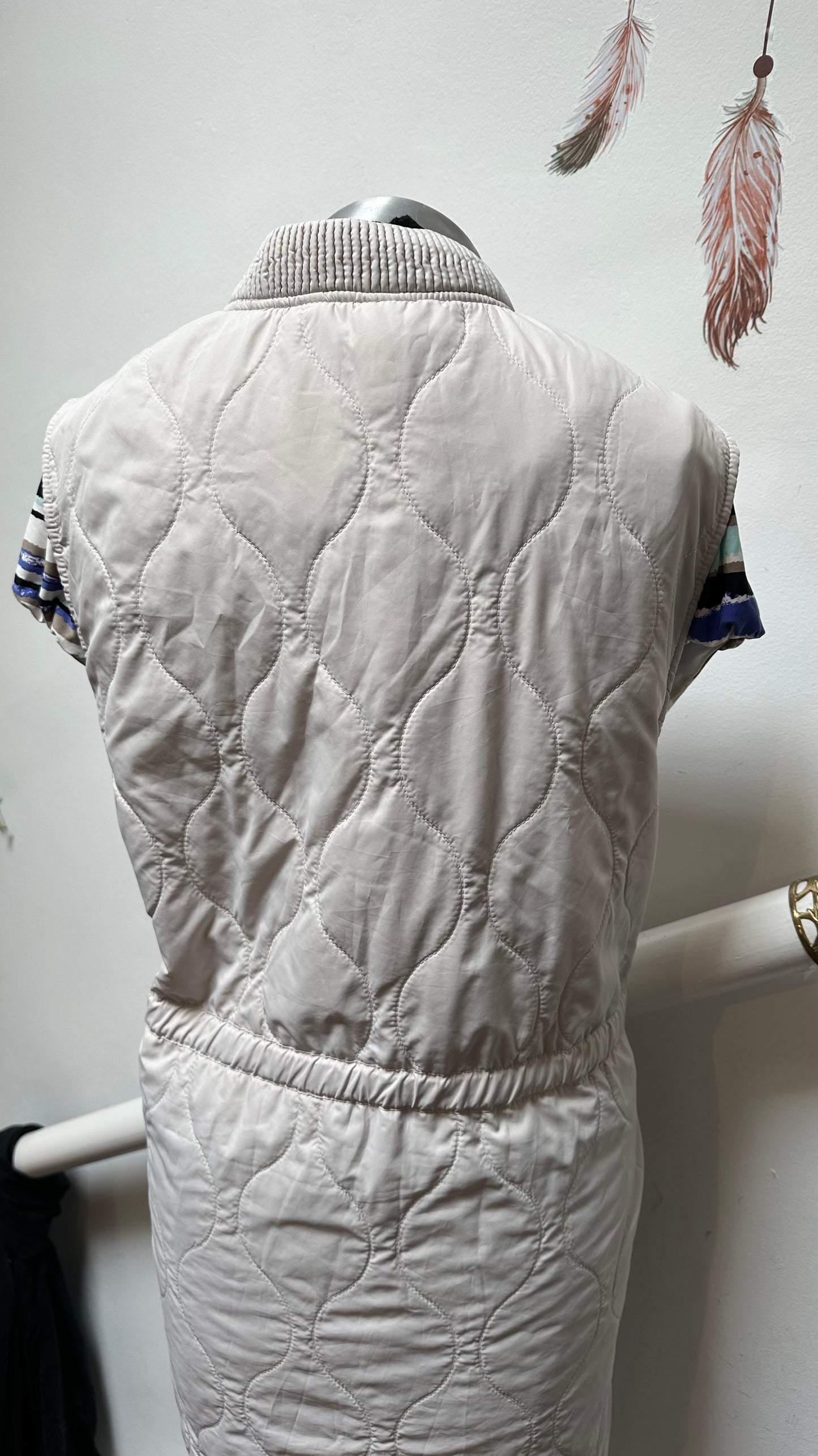Designer Rino & Pelle Quited Cream Gillet Size 14 Very High RRP!!