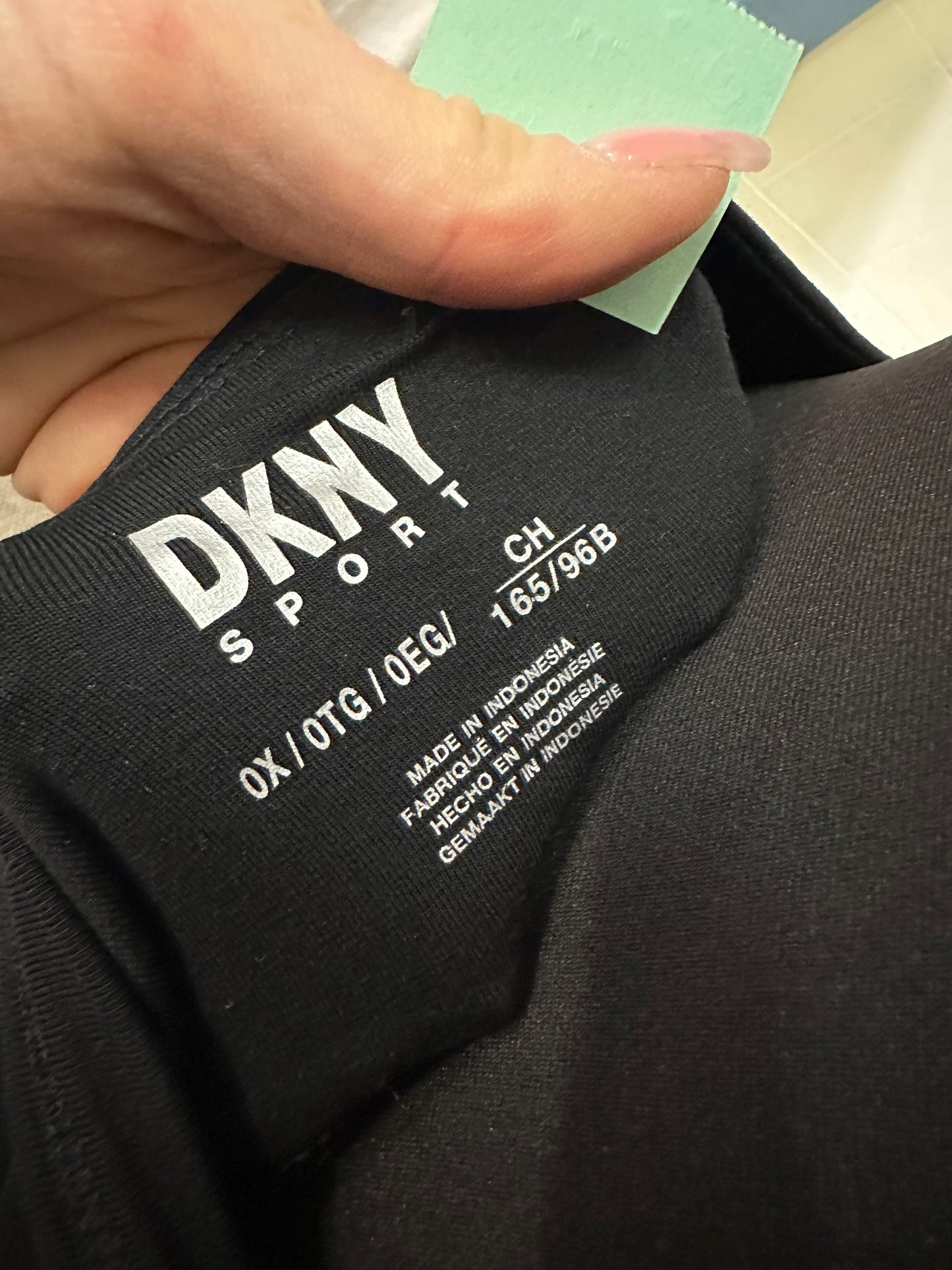 DKNY Sports Leggings Best Fit Size 14/16