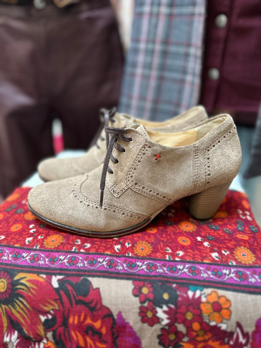 Made in Portugal Suede Heeled Brogues Size 4