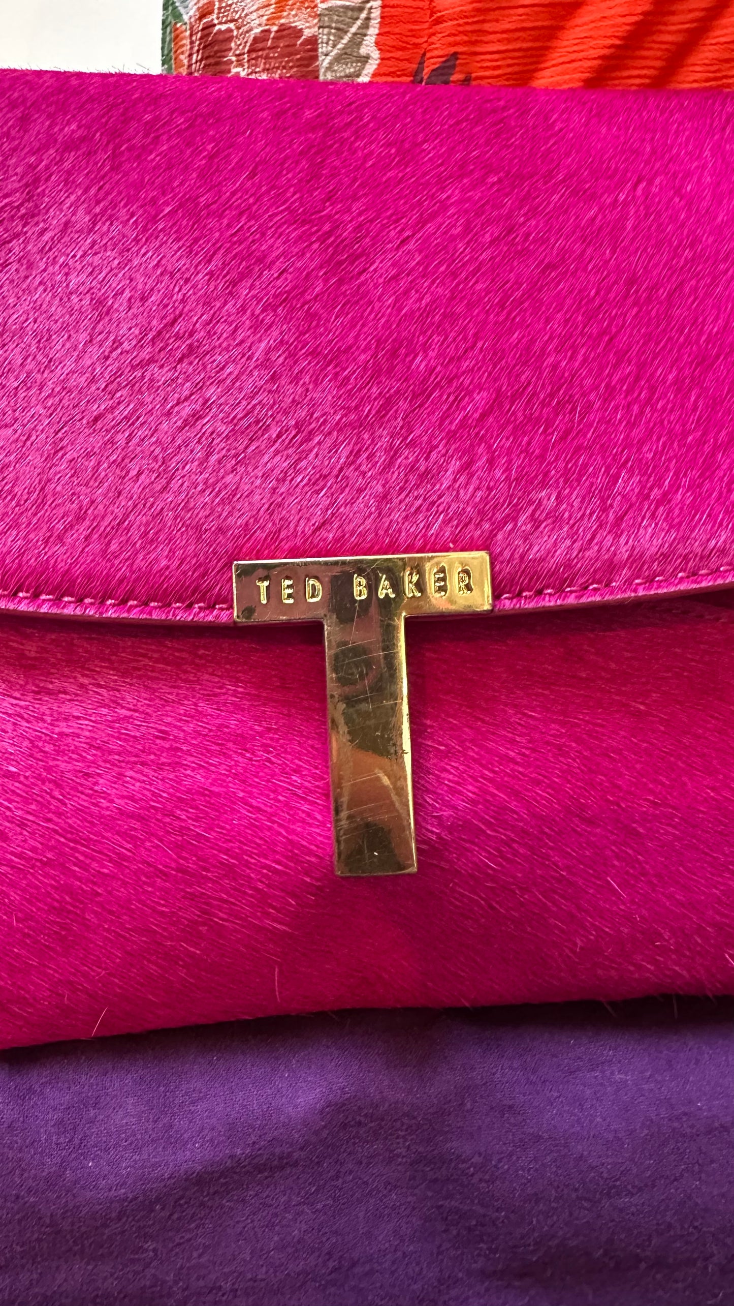 Designer Ted Baker Hot Pink Ciw Hide Clutch with Dustbag (some scratches on the clasp, see last photo)