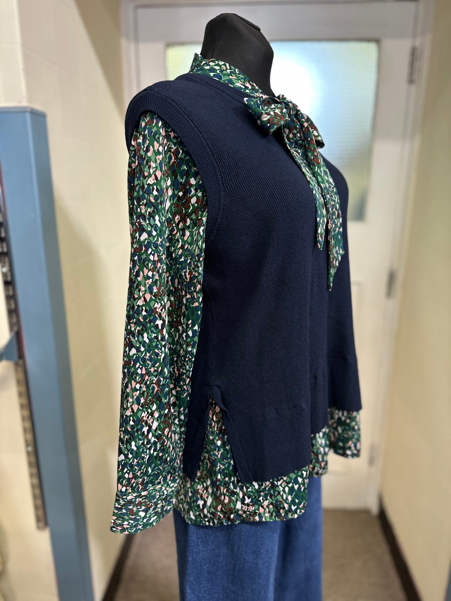 Paco Navy Pussy Bow Sweater Size 14