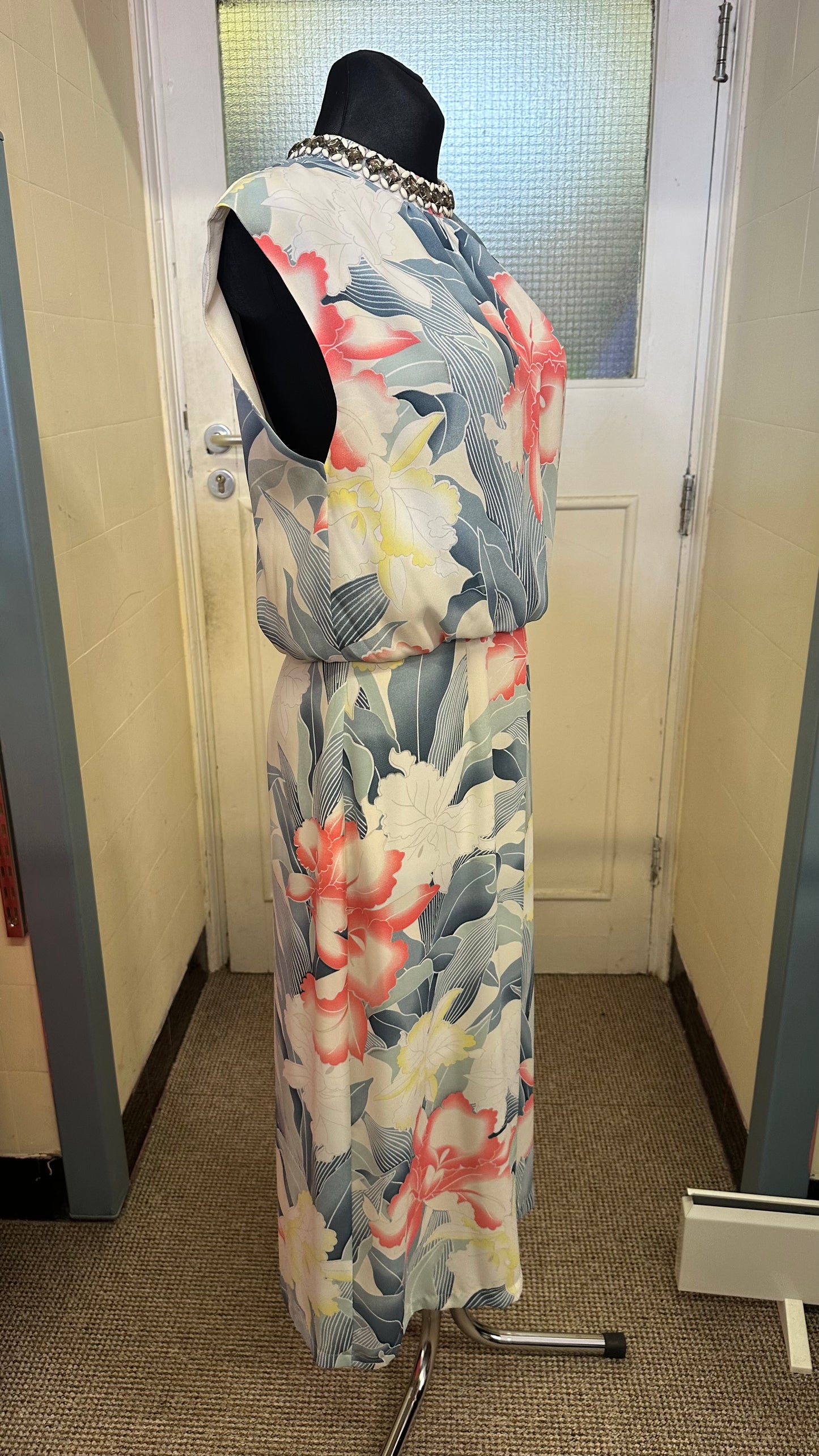 Oasis Pastel Floral Dress Size 12