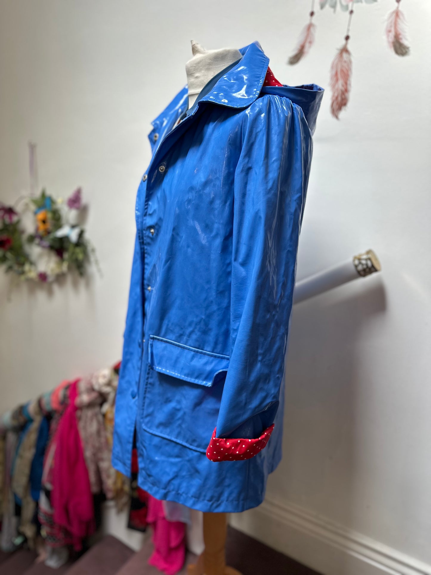 Dunnes Raincoat Size 10 Pocket needs a stitch