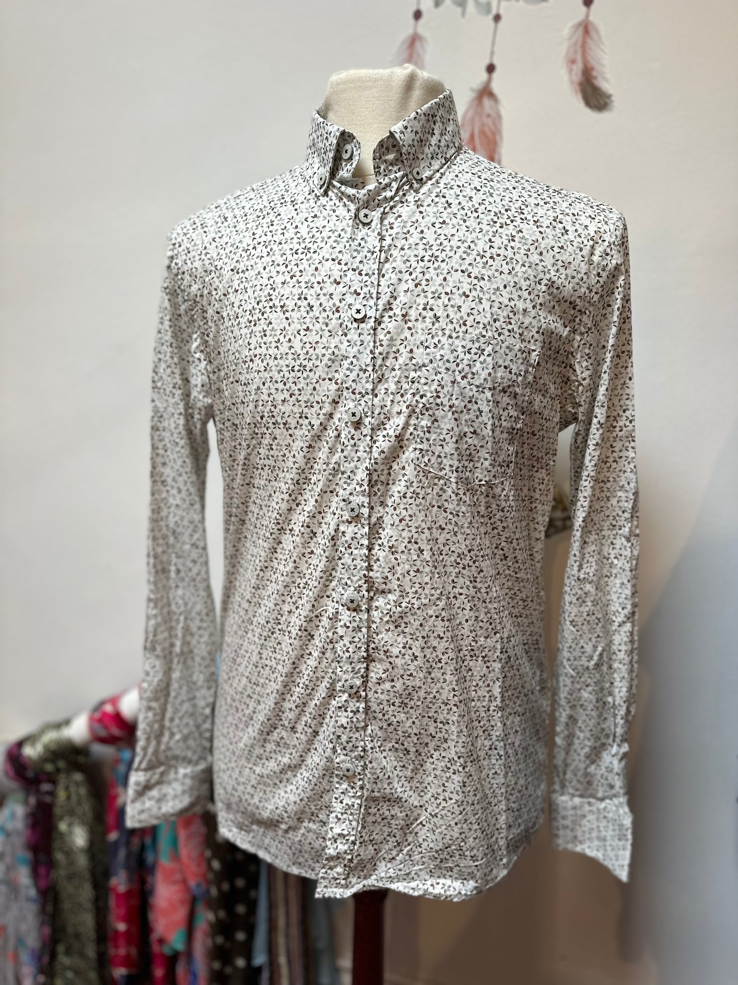 State of Art Shirt Size M