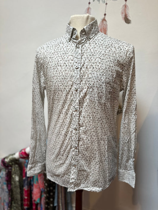 State of Art Shirt Size M