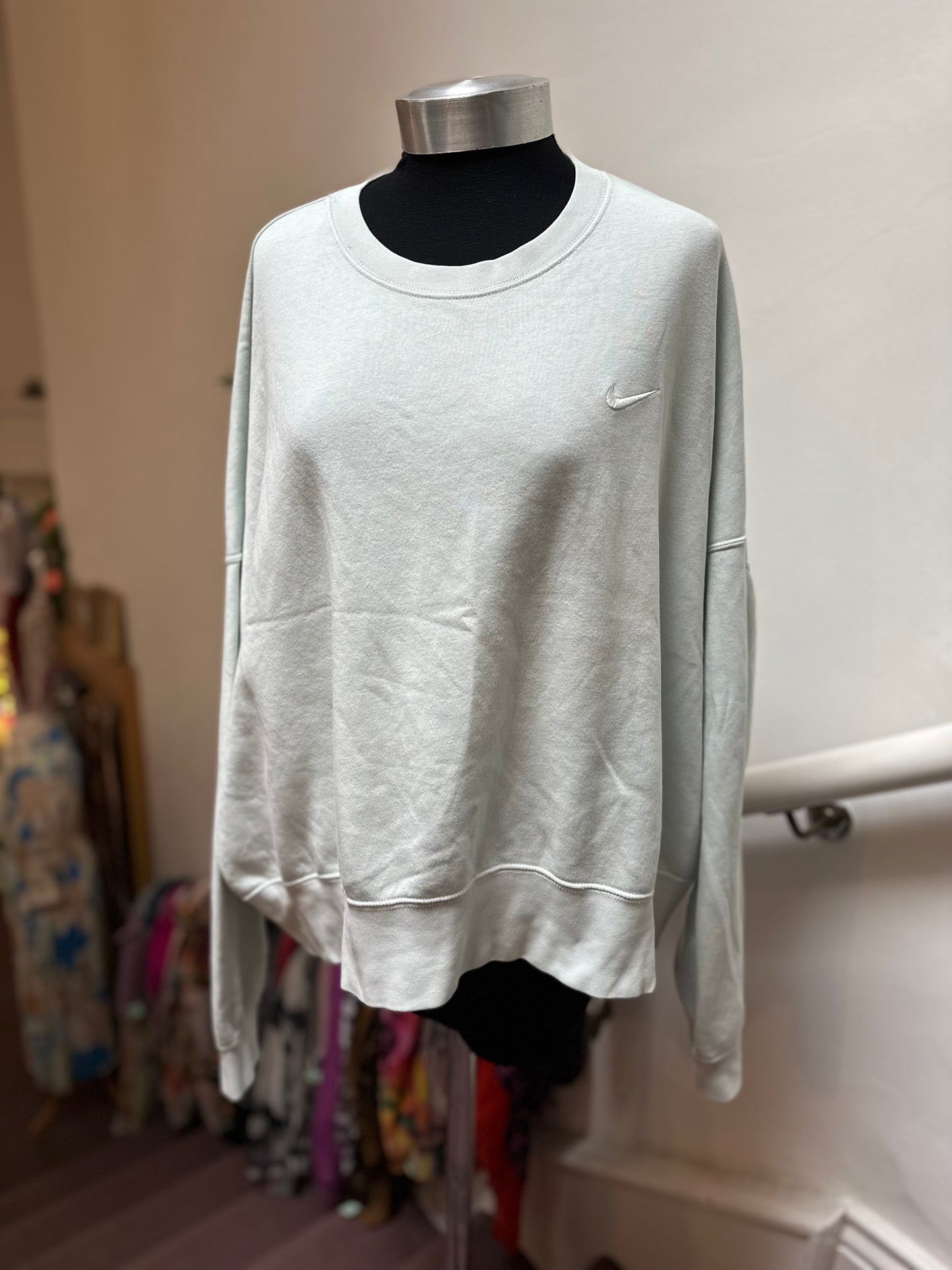 Nike Mint Sweater Size XL