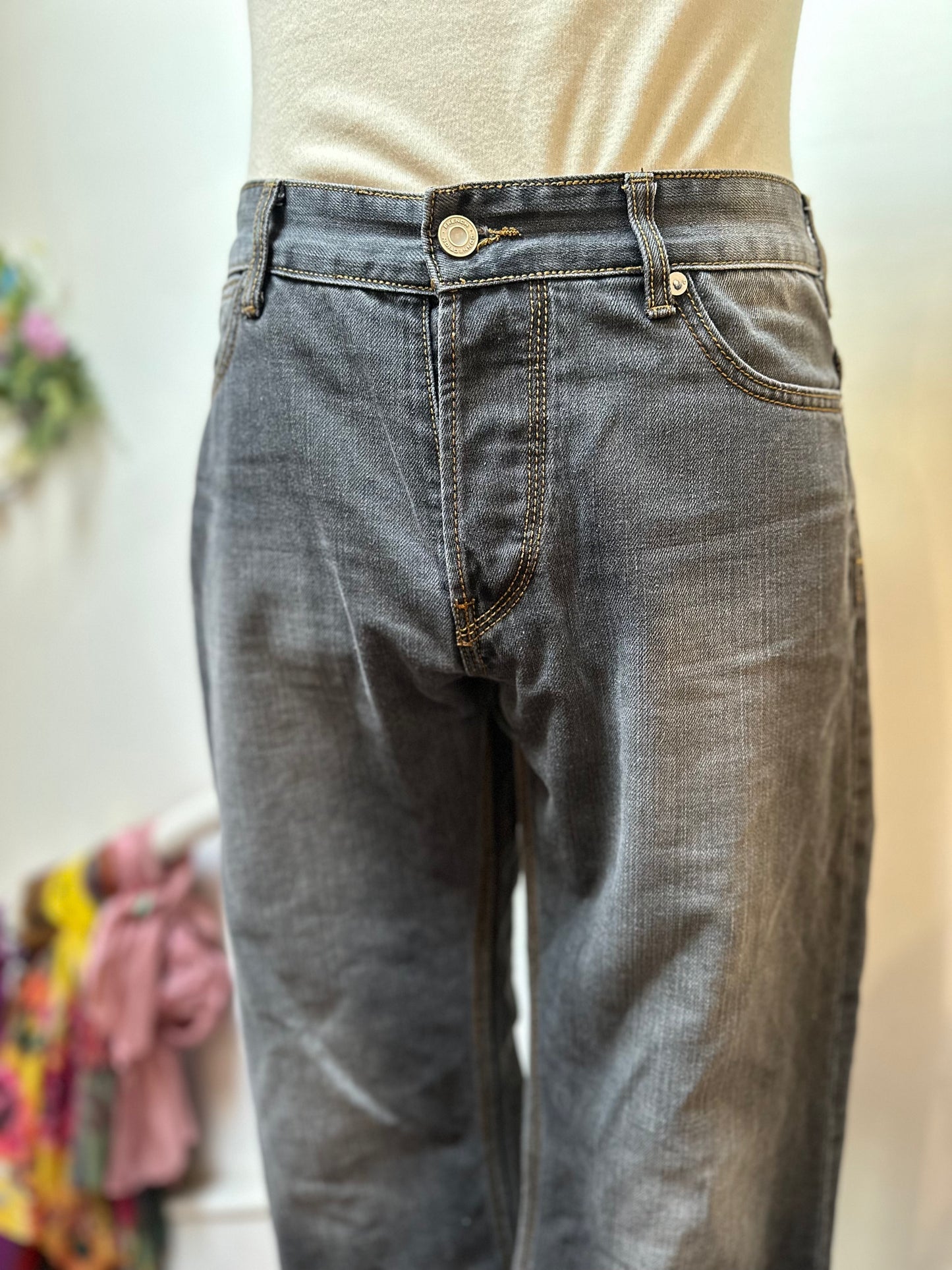 French Connection Jeans Size 34” 32” As New