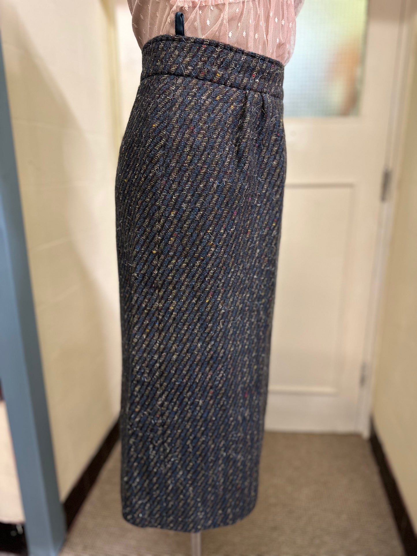 Vintage Wool? Skirt, Best Fit Size 8