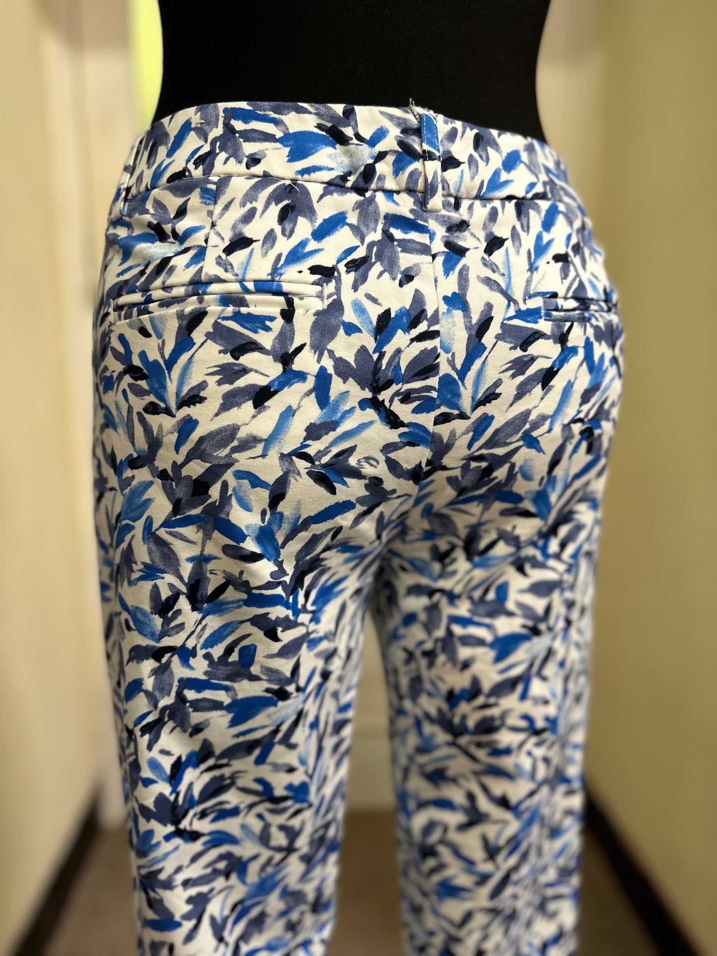 Designer, Jasmine & Julianna Blue Print Trousers, Size 8, 97% Cotton, 3% Elastan