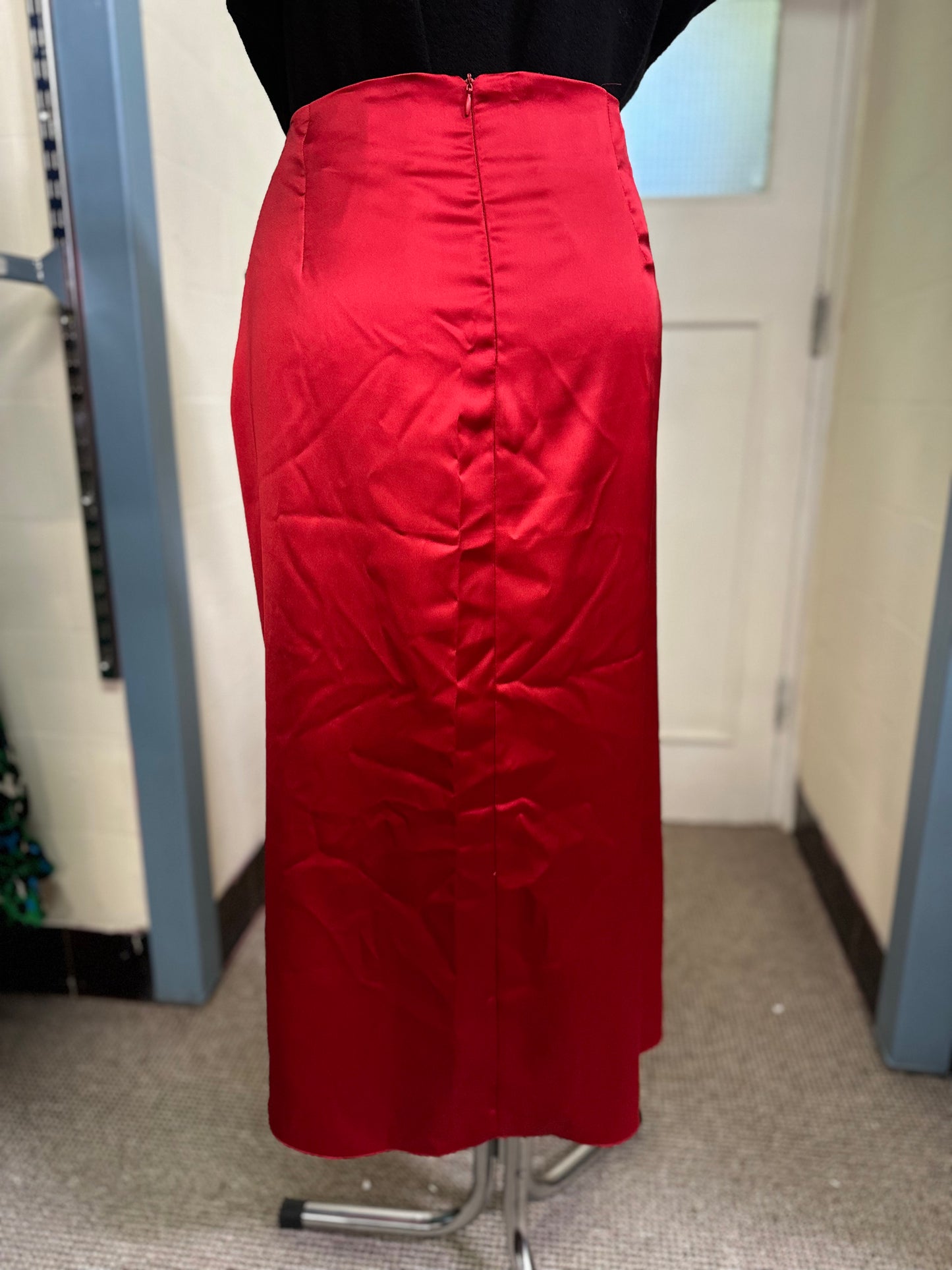 Dunnes Red Satin Skirt Size 16