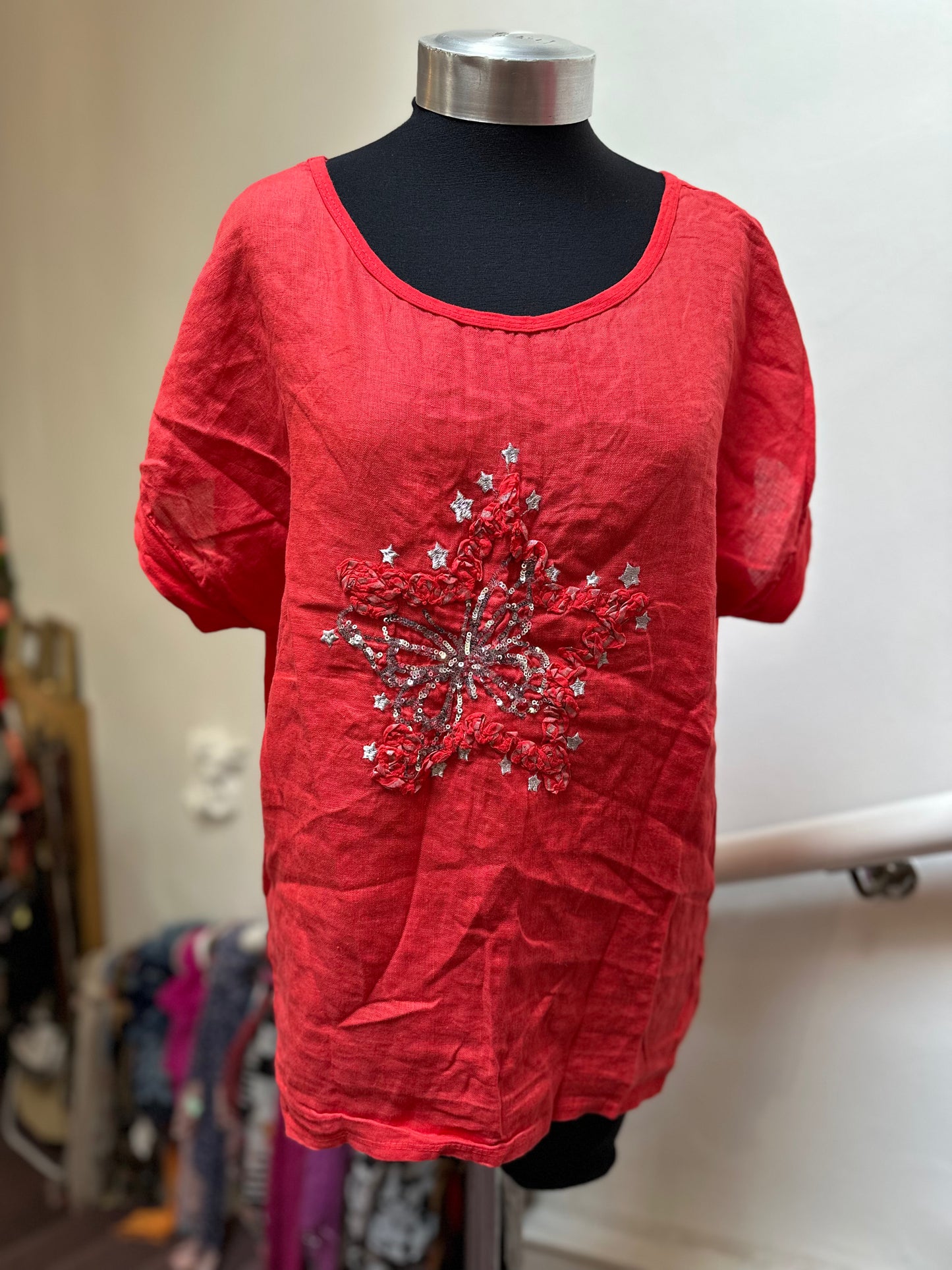 Made in Italy Linen & Cotton Red Star Top Best fit Size 18