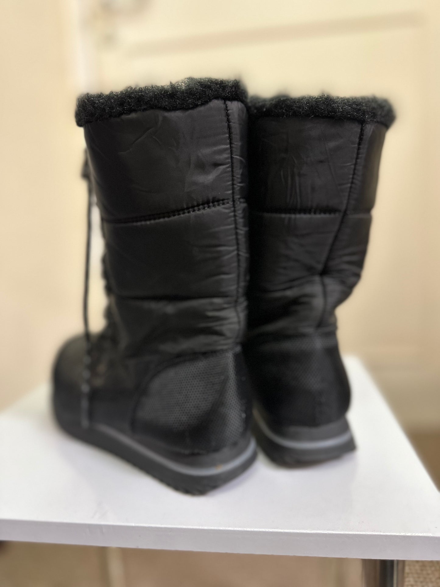 F&F Insulated Boots, Size 3