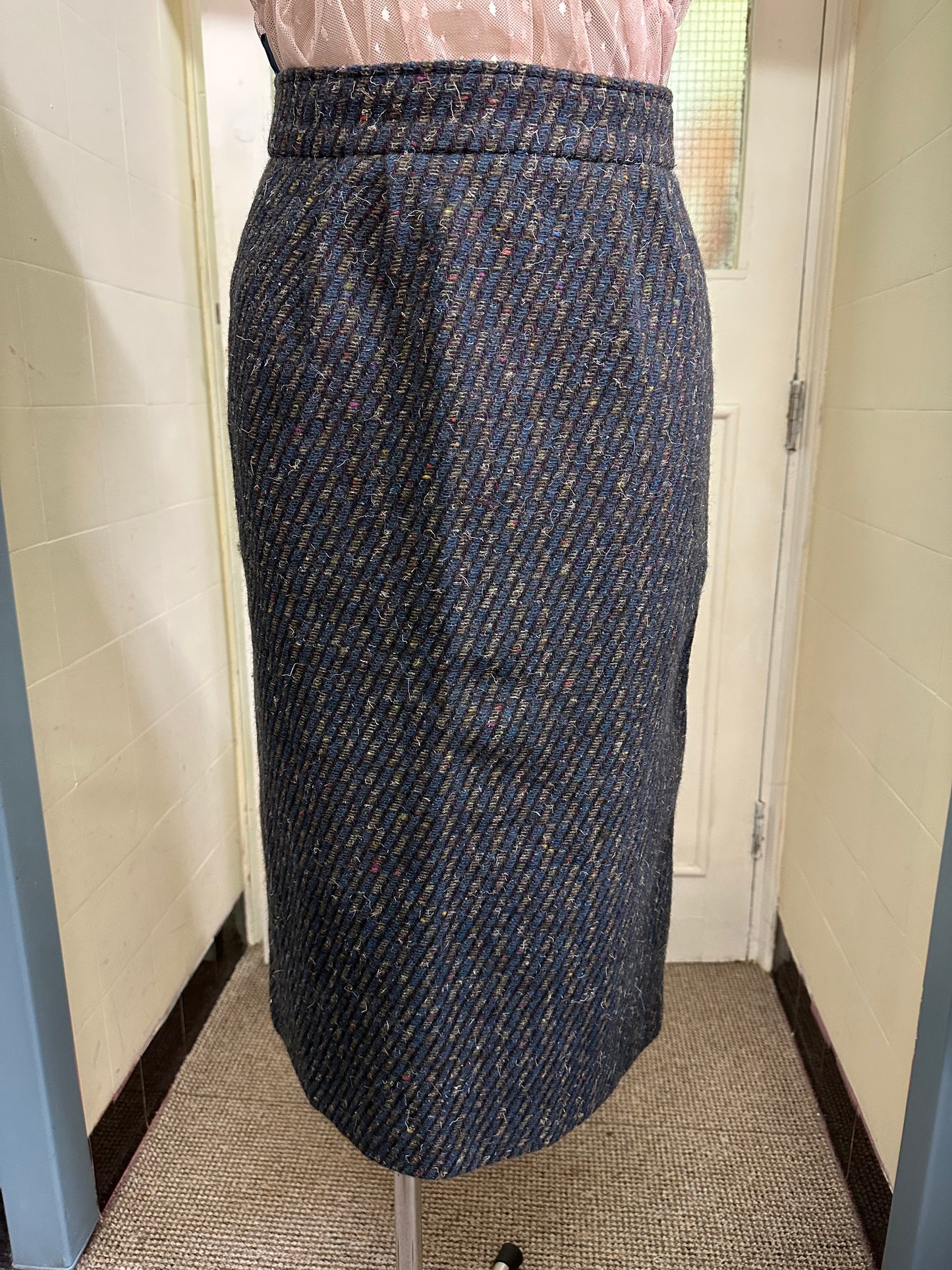 Vintage Wool? Skirt, Best Fit Size 8